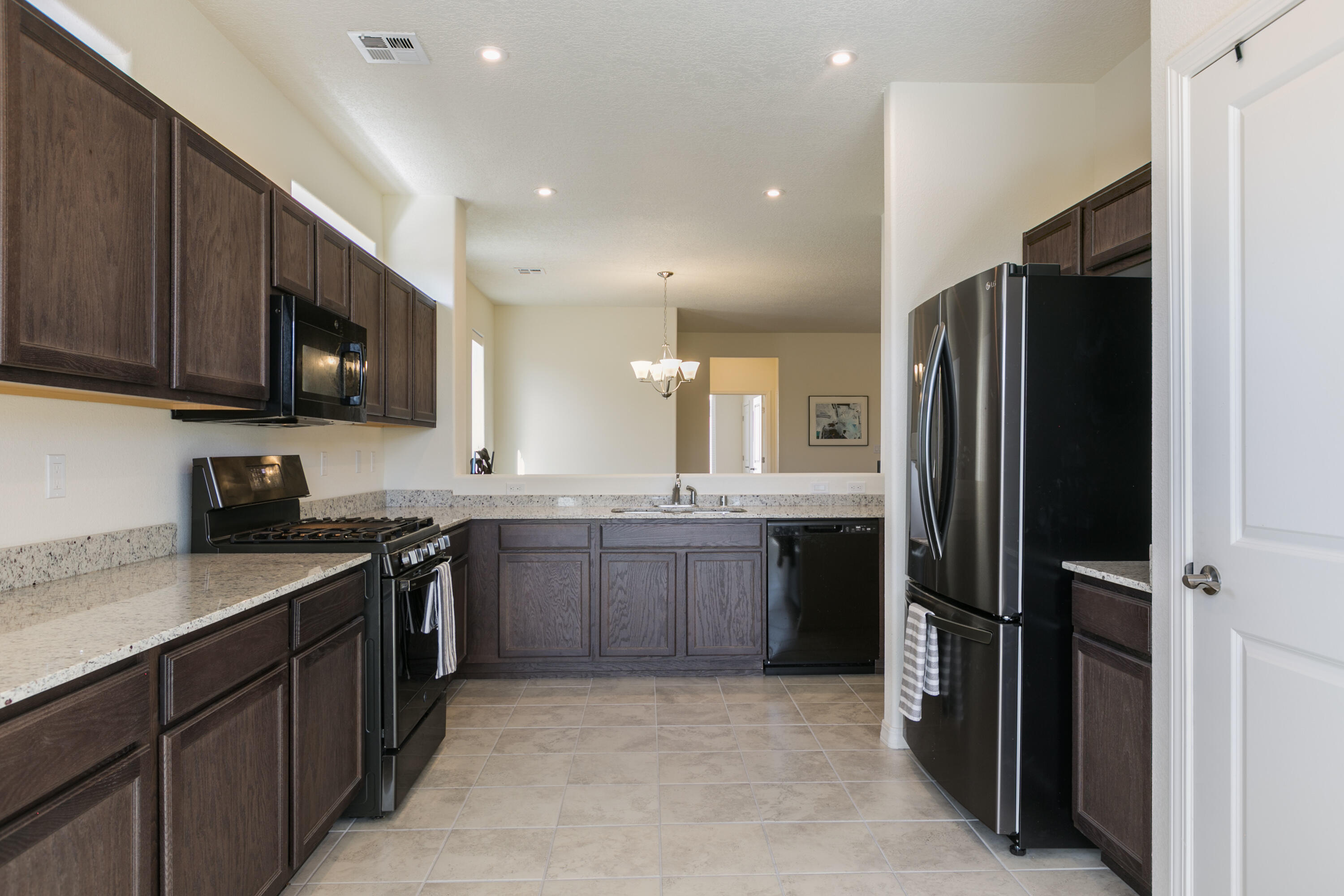 481 Rio Chama Circle SW