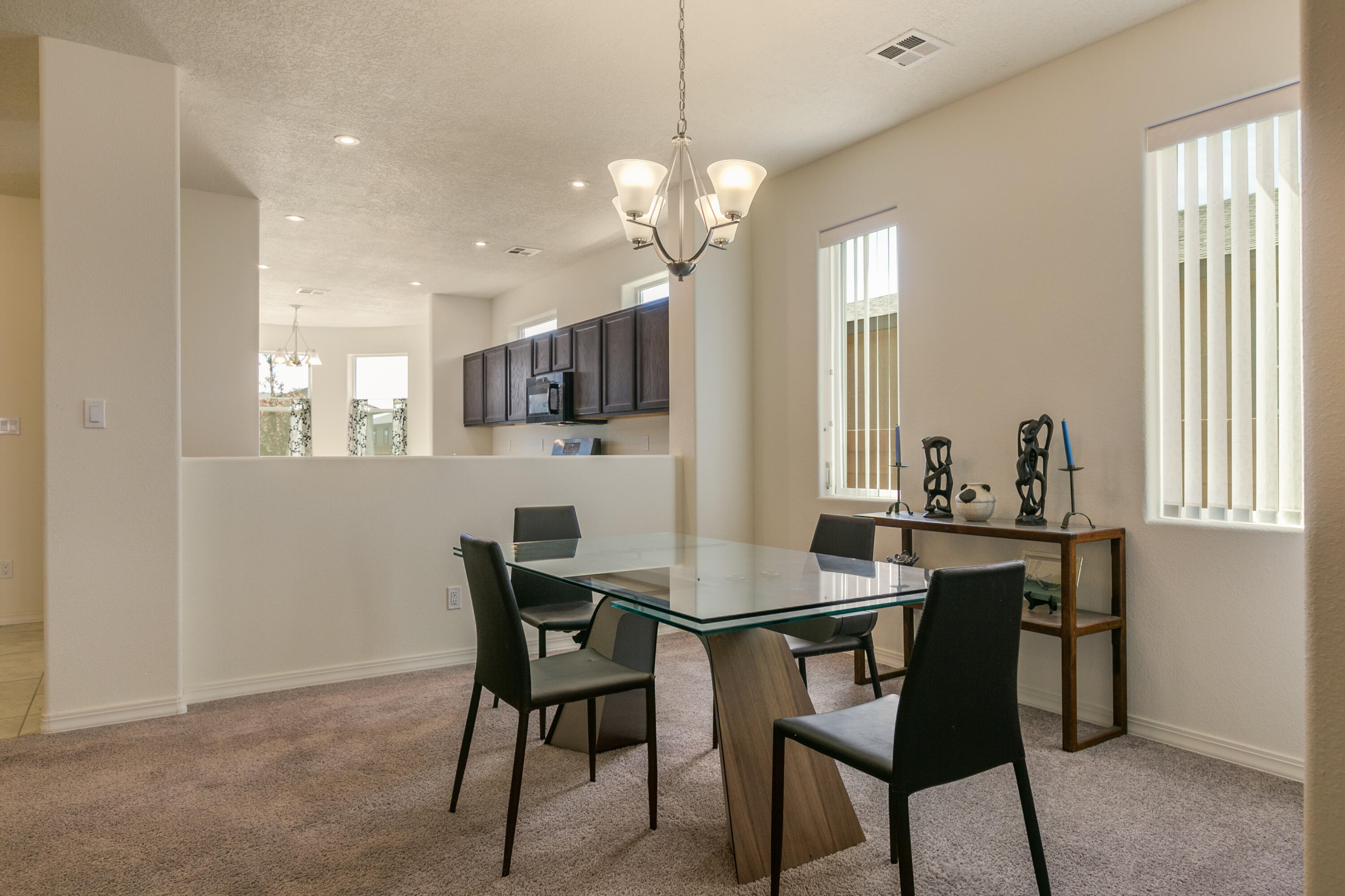 481 Rio Chama Circle SW