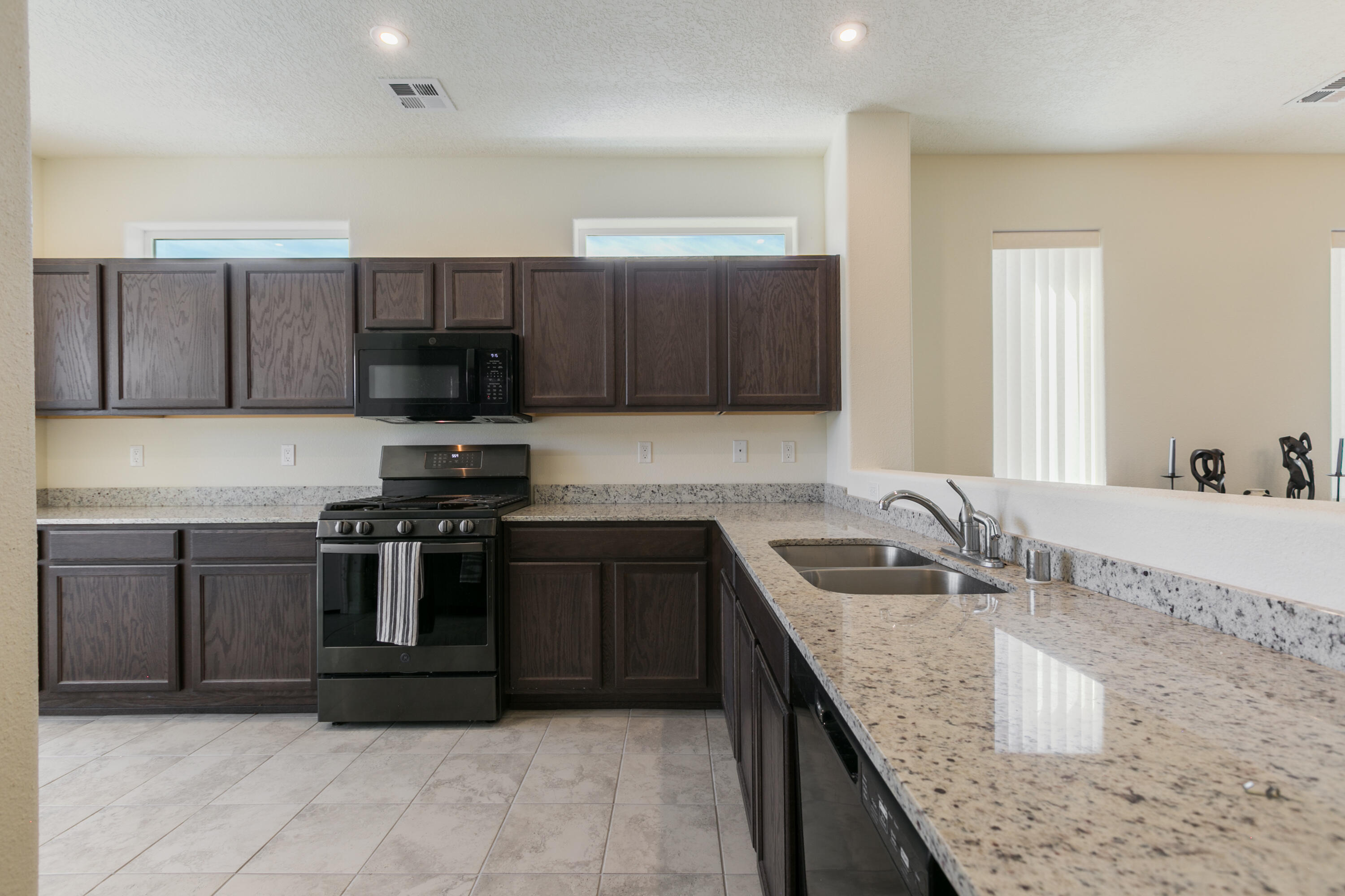 481 Rio Chama Circle SW