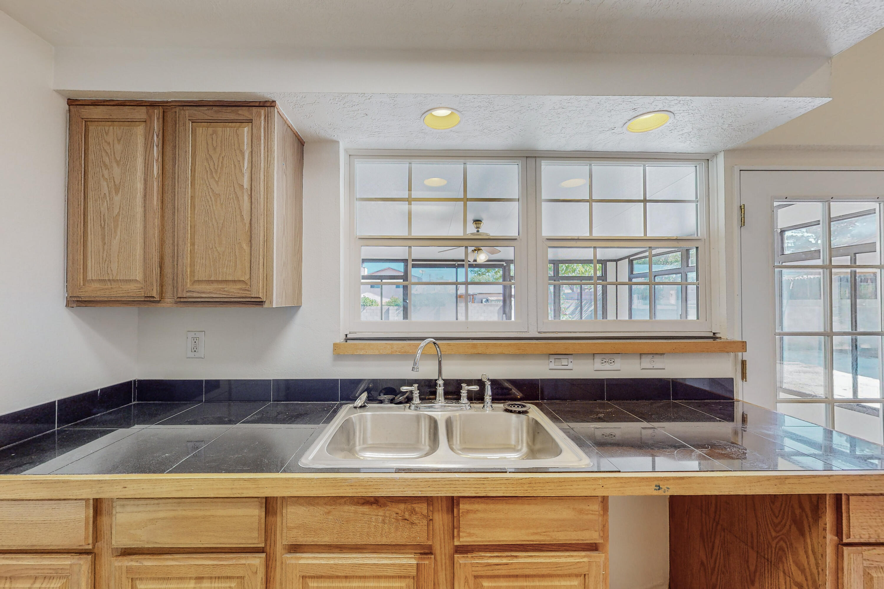 7005 Marilyn Avenue NE