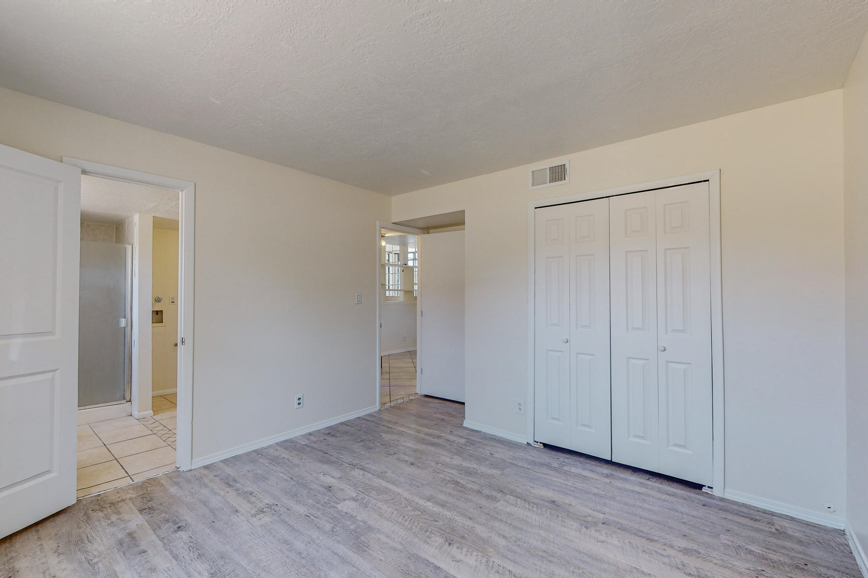 7005 Marilyn Avenue NE