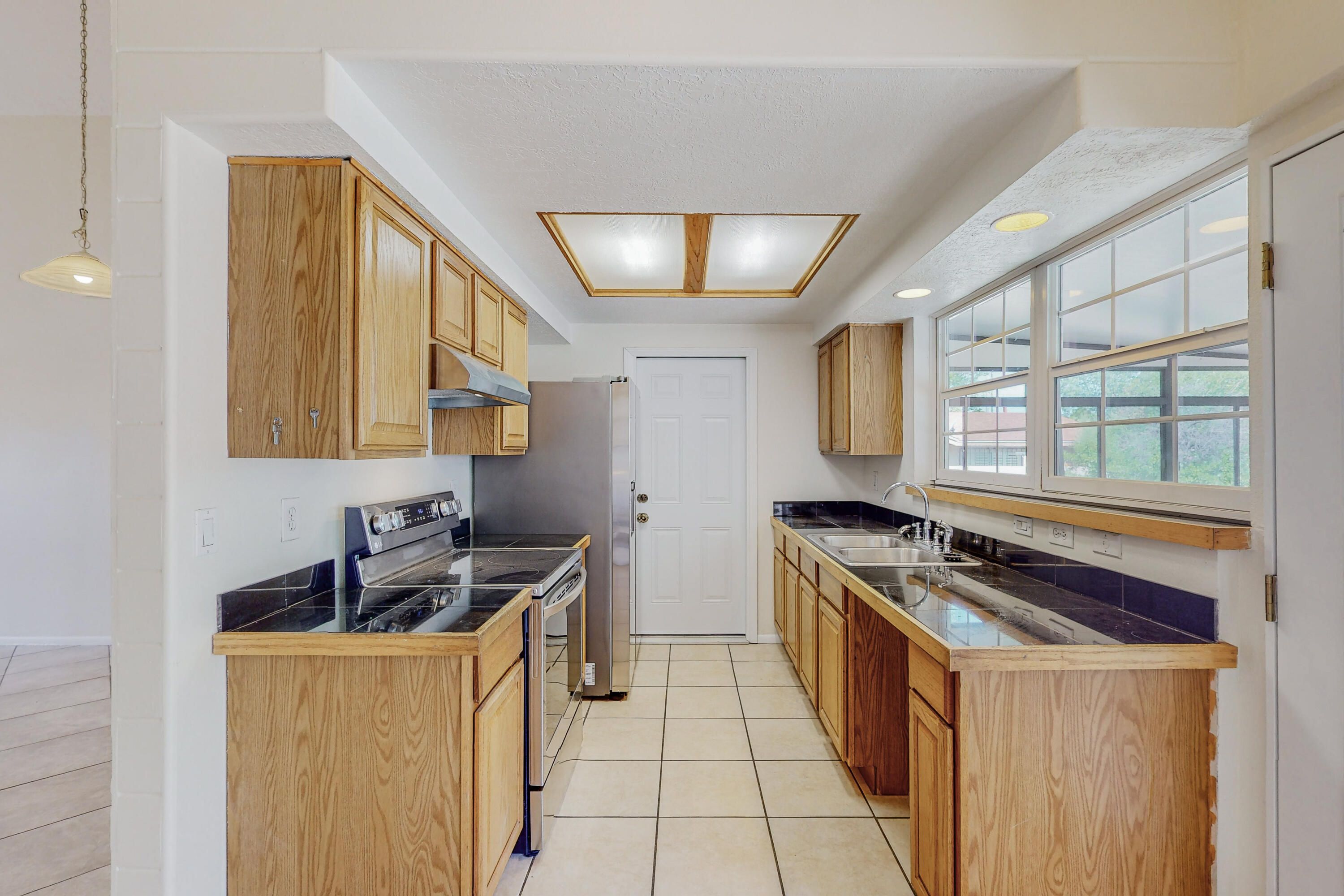 7005 Marilyn Avenue NE