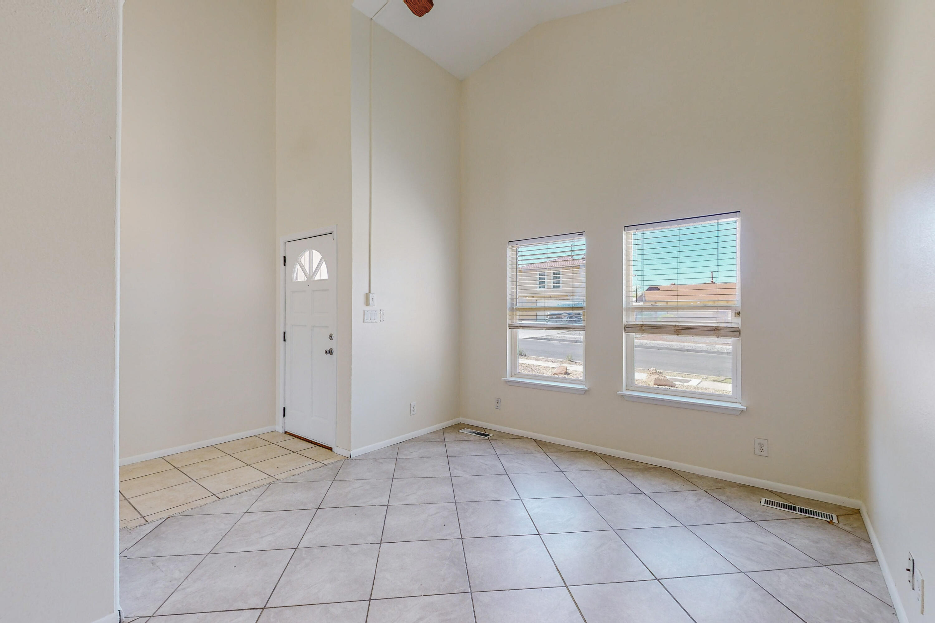 7005 Marilyn Avenue NE