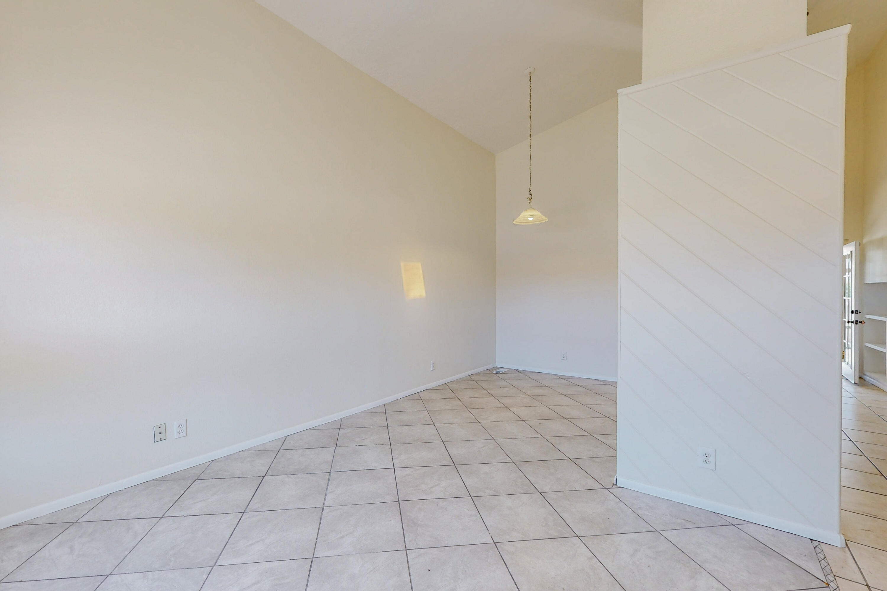 7005 Marilyn Avenue NE