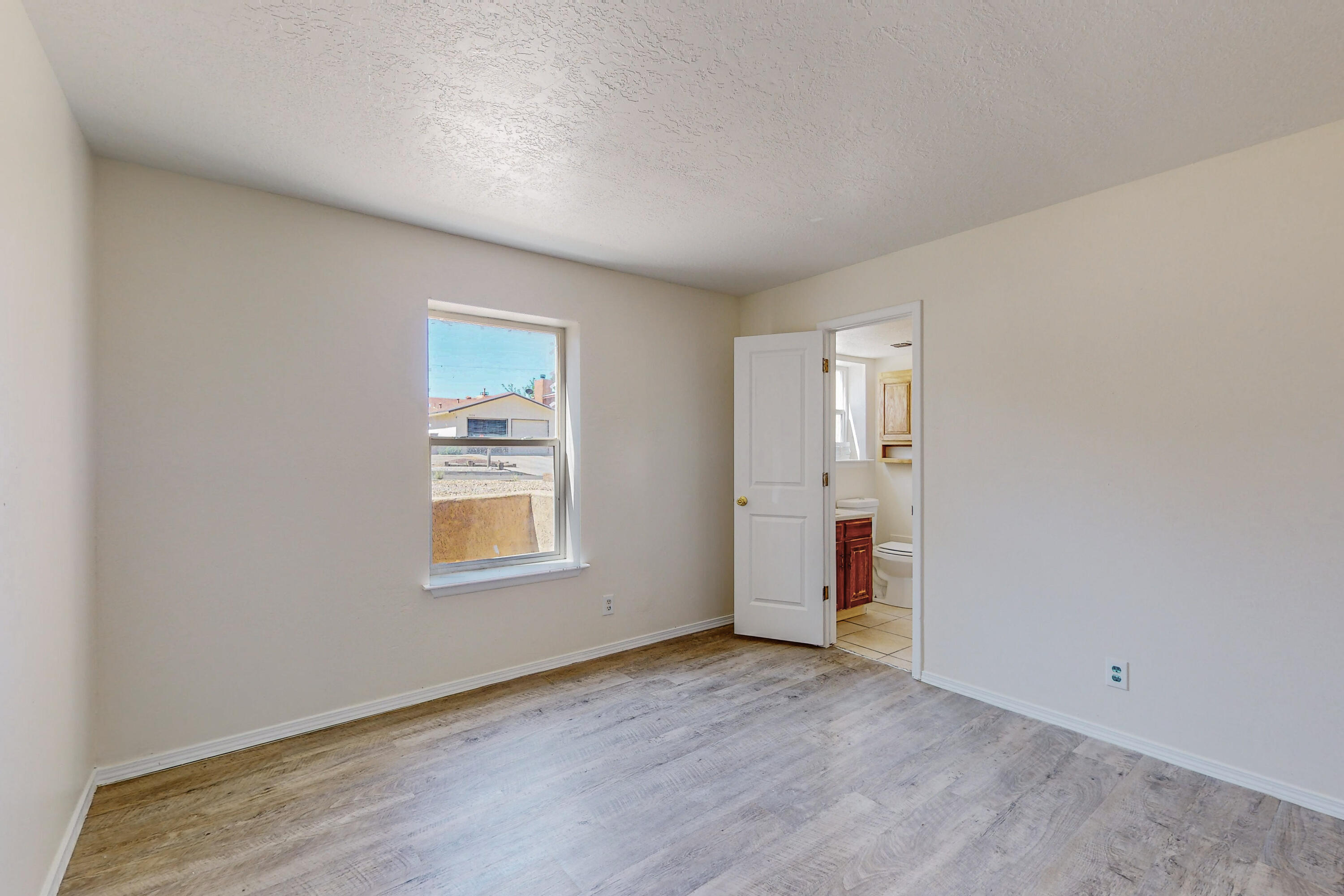 7005 Marilyn Avenue NE