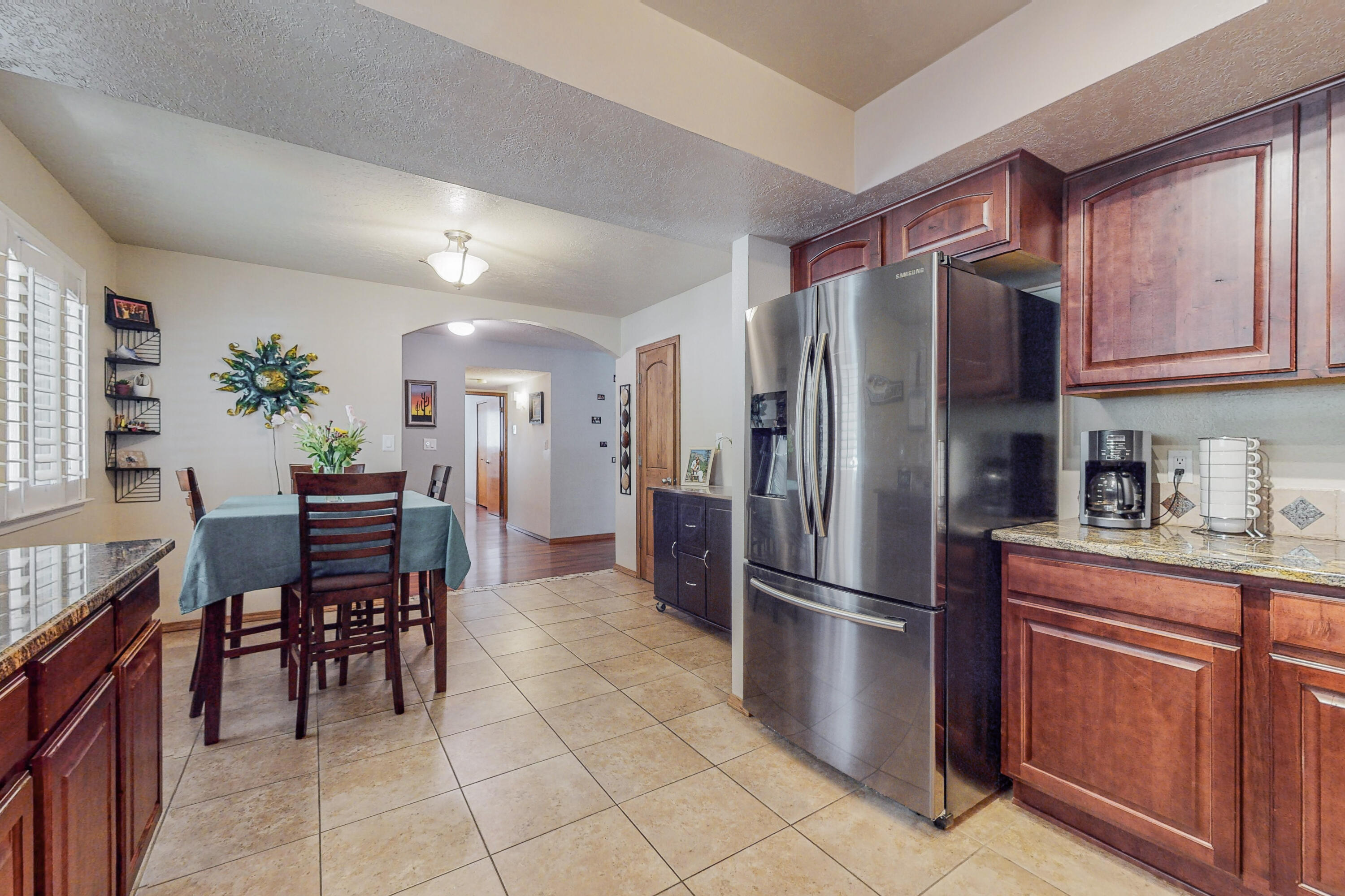 7013 Cherry Blossom Ln Lane NE