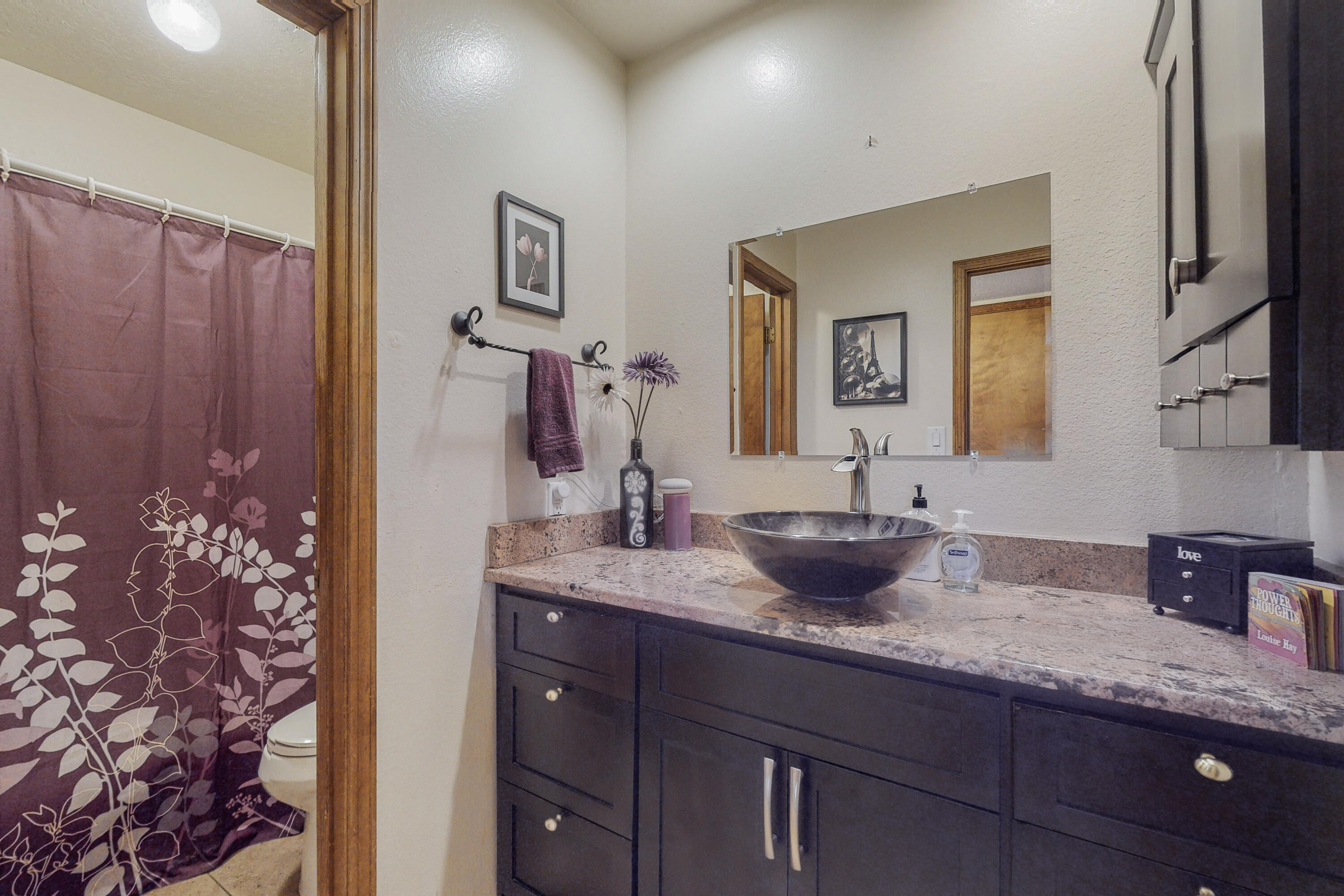 7013 Cherry Blossom Ln Lane NE