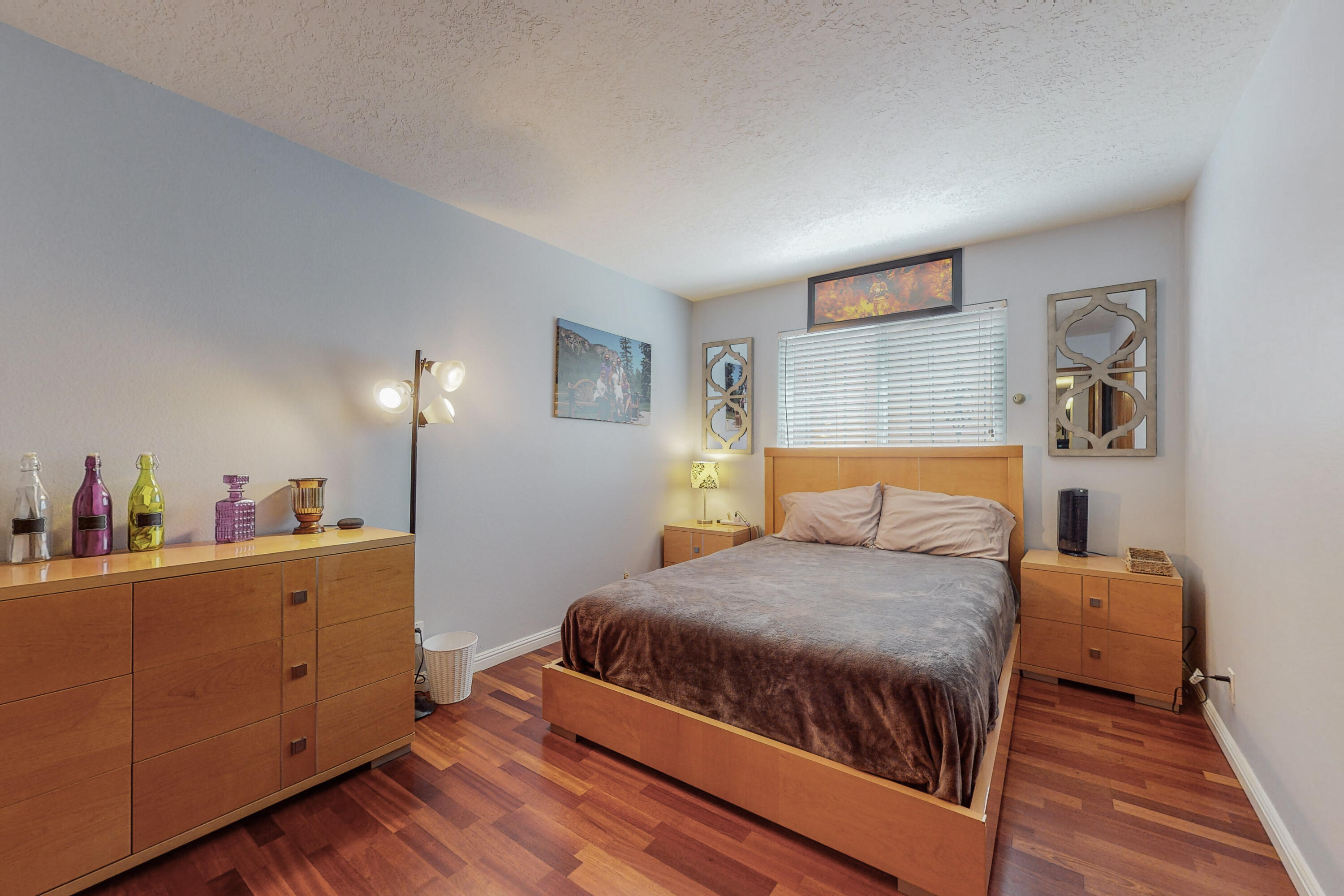 7013 Cherry Blossom Ln Lane NE