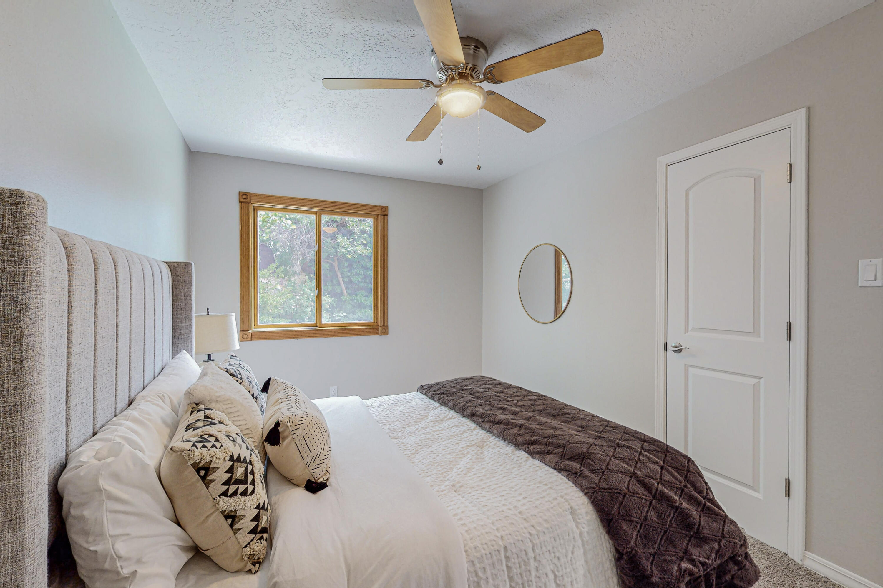 10204 Keeping Drive NW