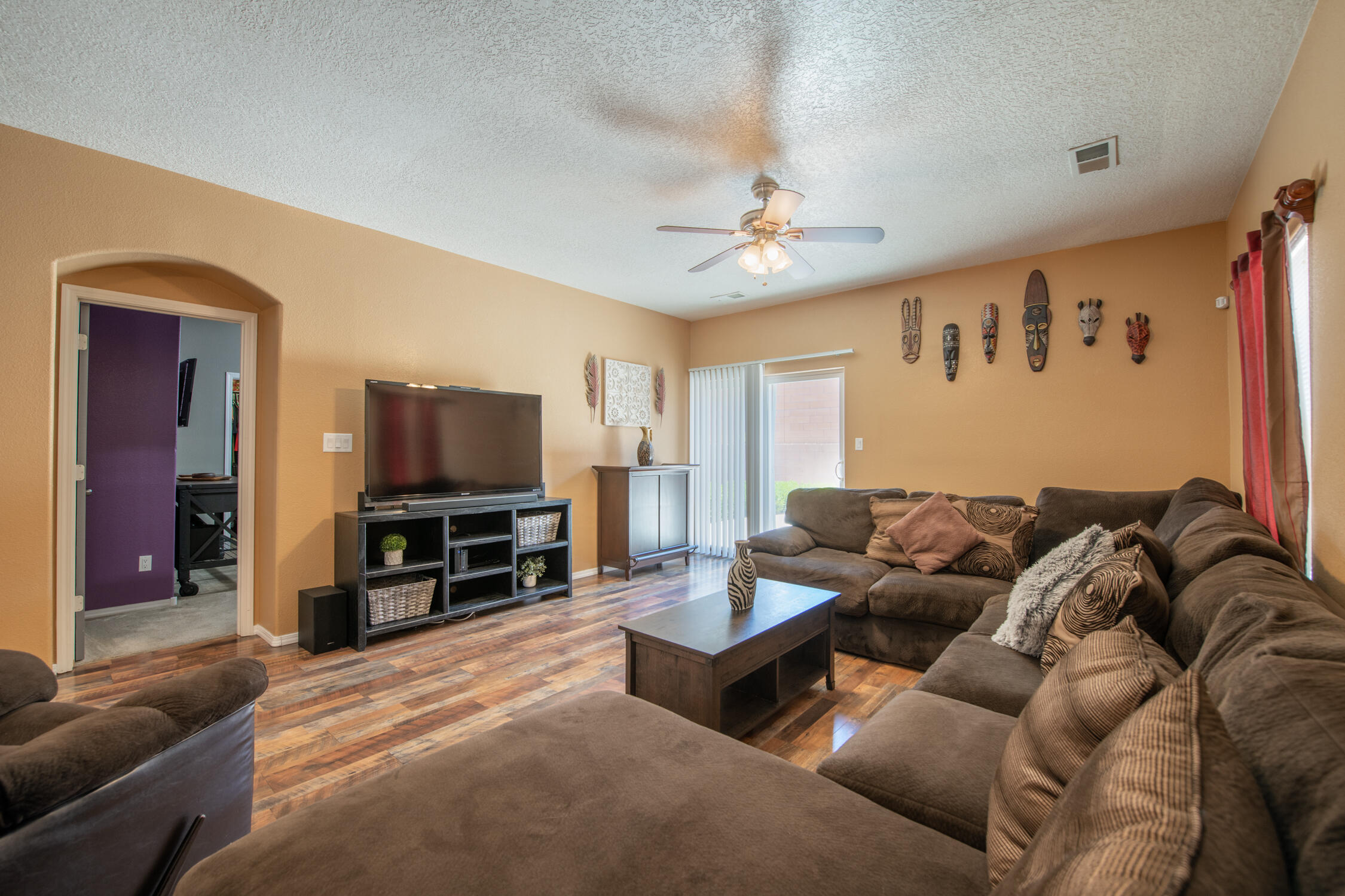 2024 Maywood Drive SE