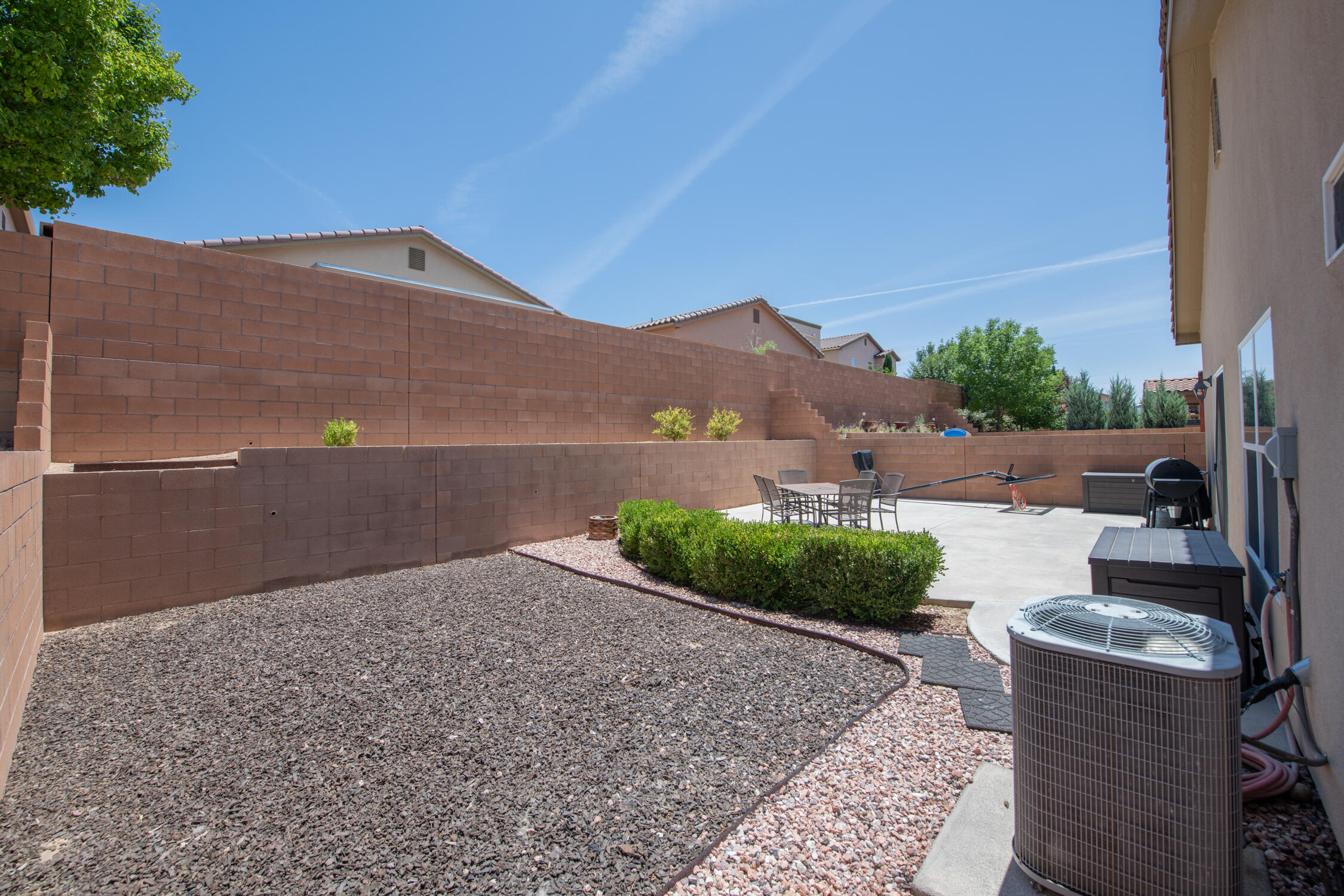 2024 Maywood Drive SE