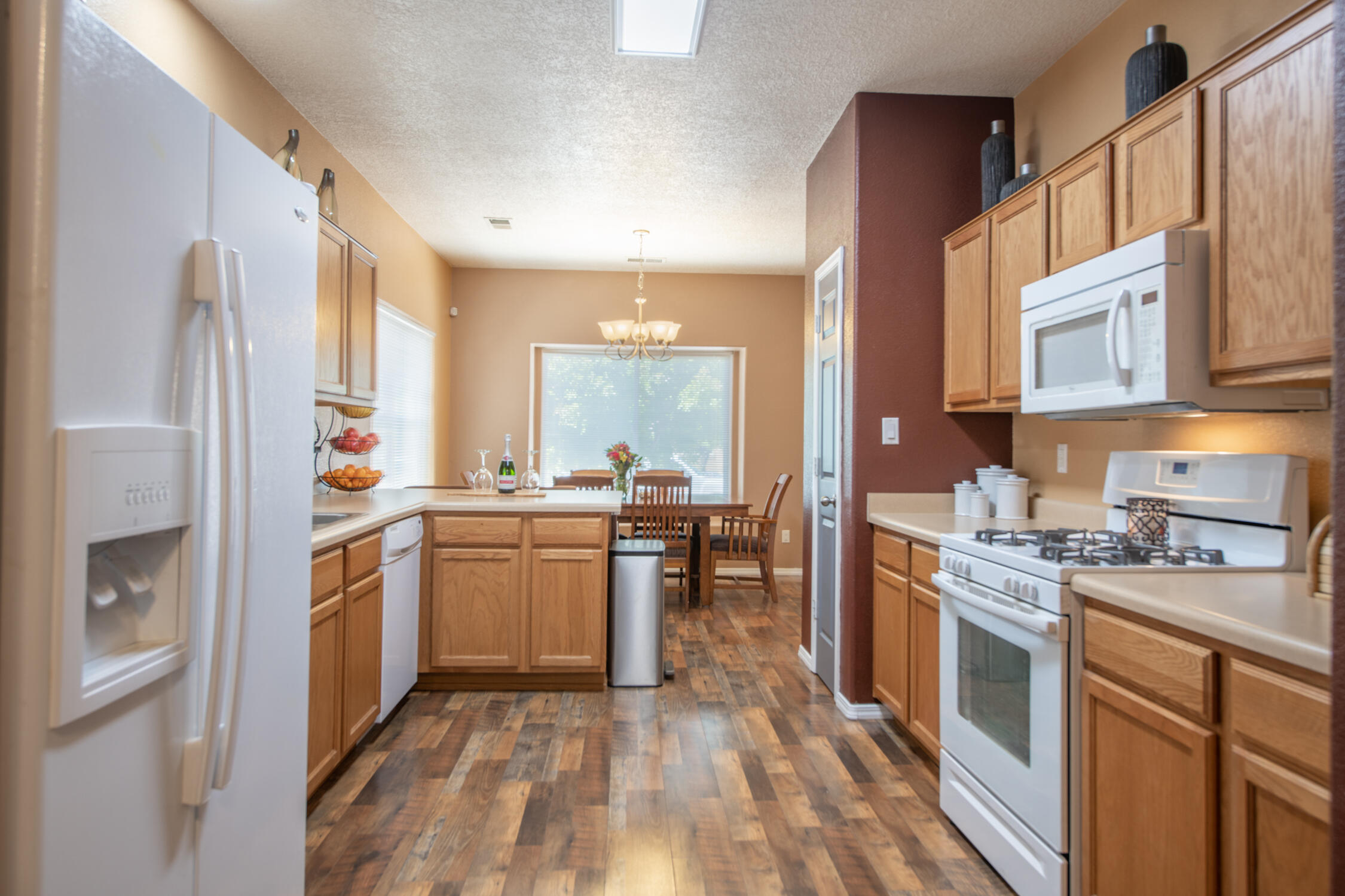 2024 Maywood Drive SE