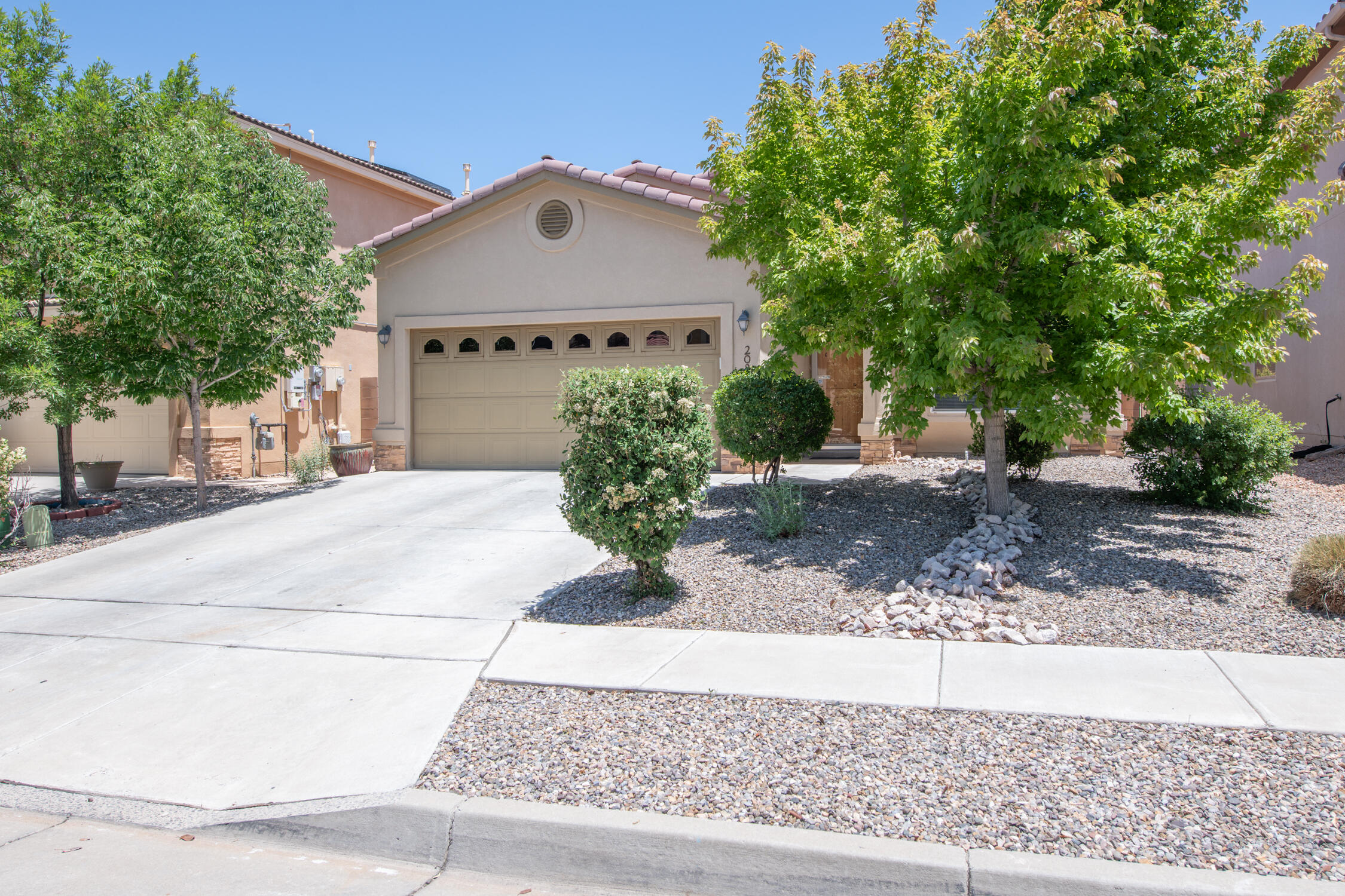 2024 Maywood Drive SE