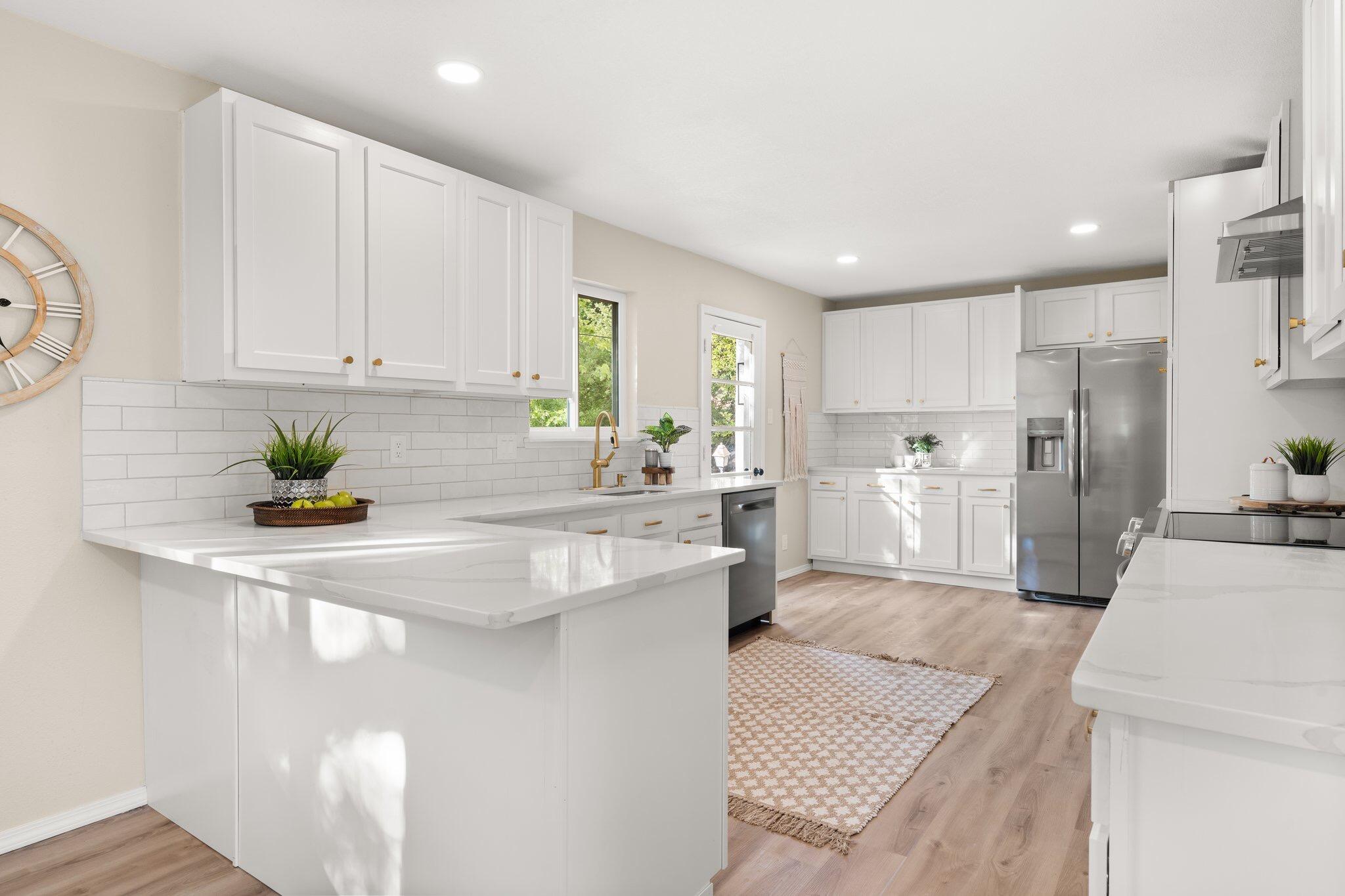 12025 Princess Jeanne Avenue NE