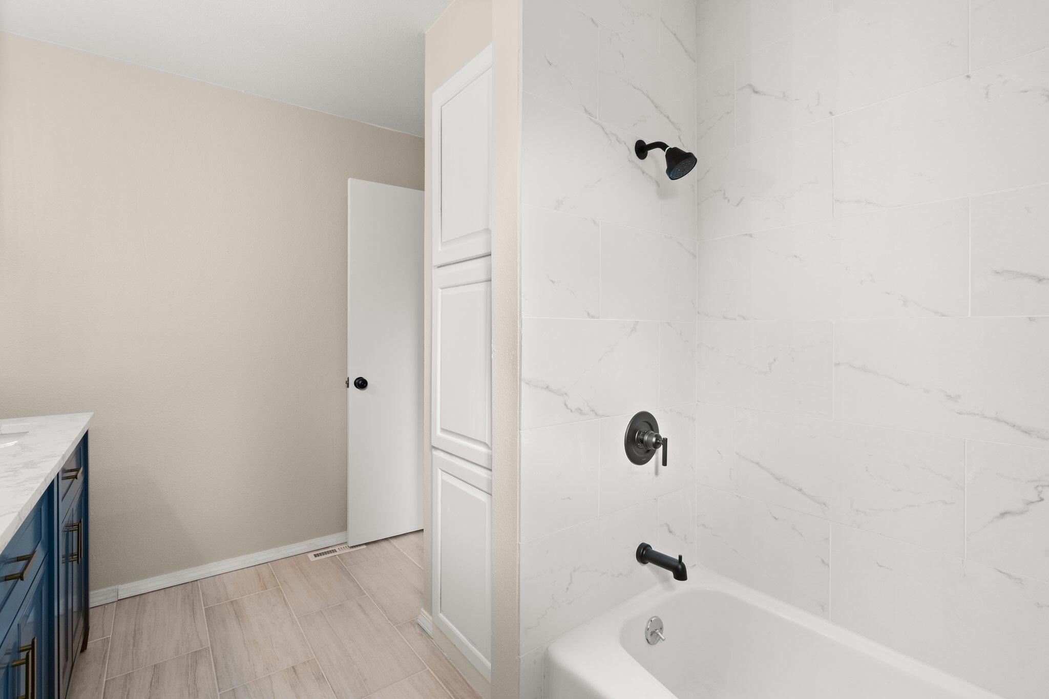 12025 Princess Jeanne Avenue NE