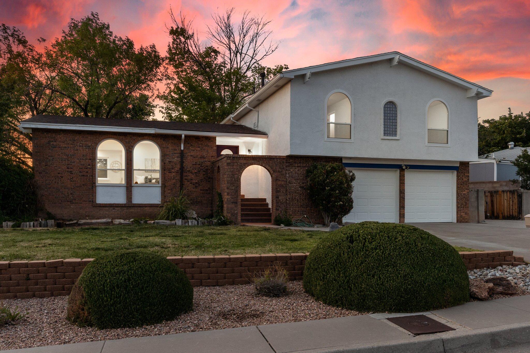 12025 Princess Jeanne Avenue NE