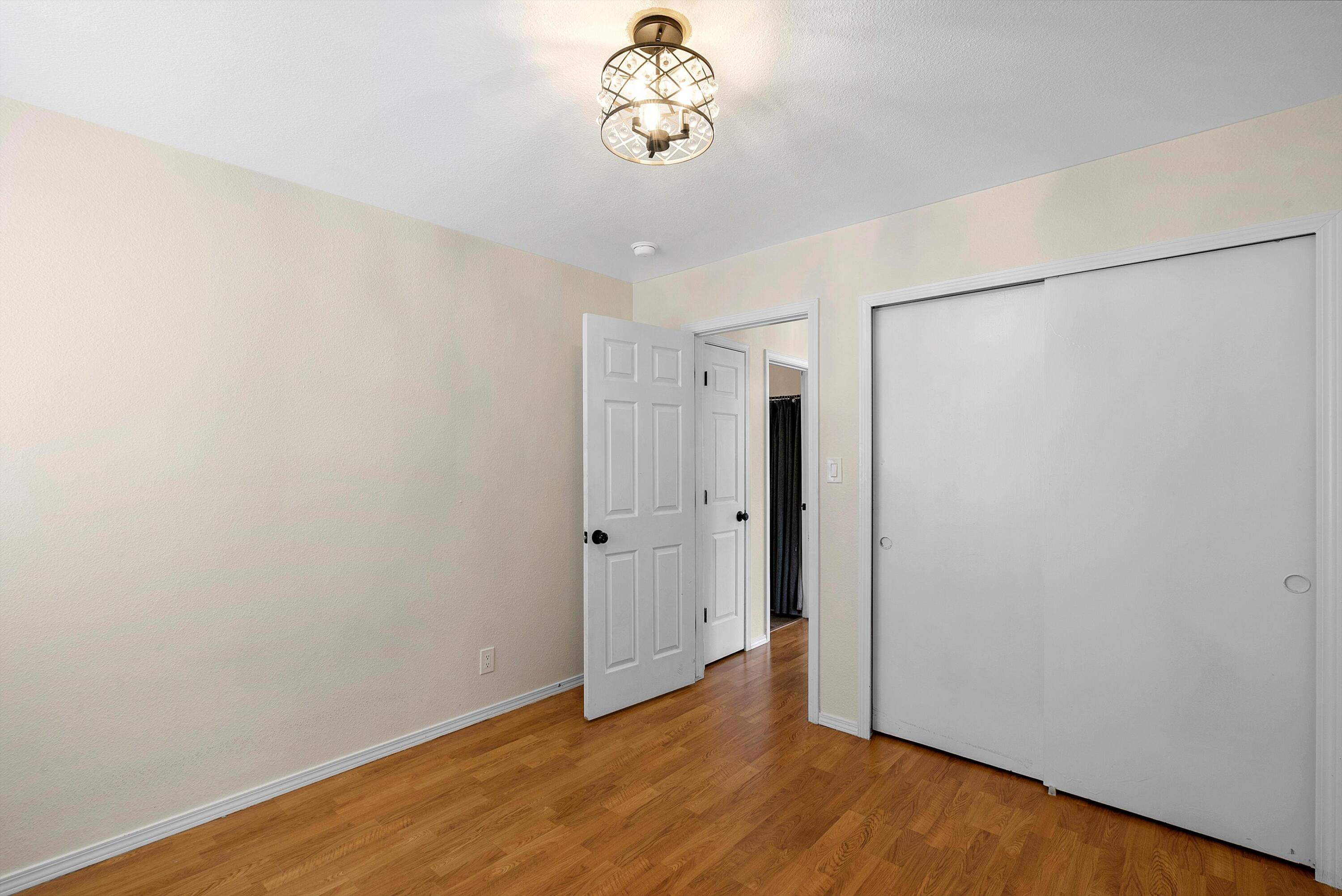 10300 Calle Maravilla Court NW