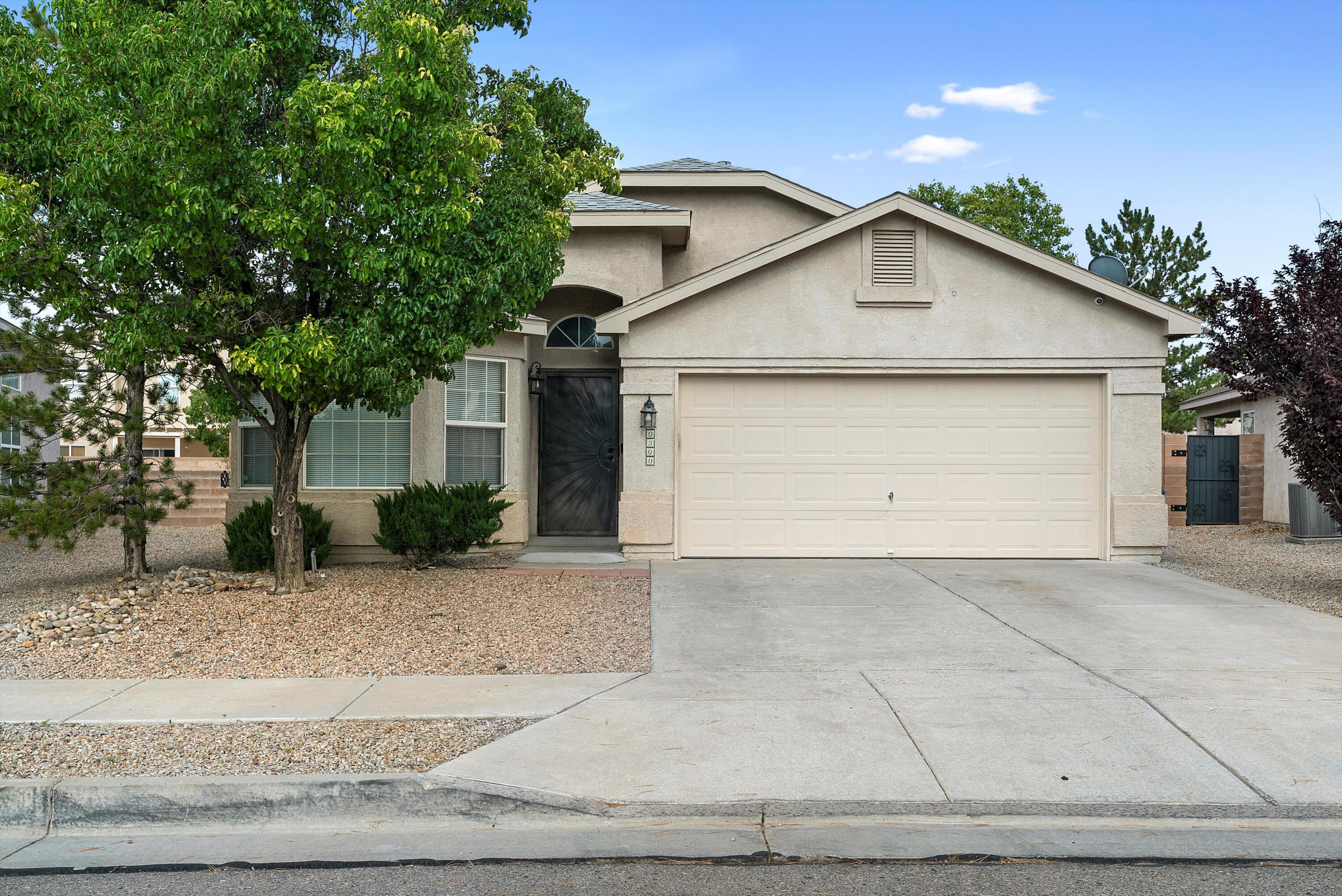 10300 Calle Maravilla Court NW