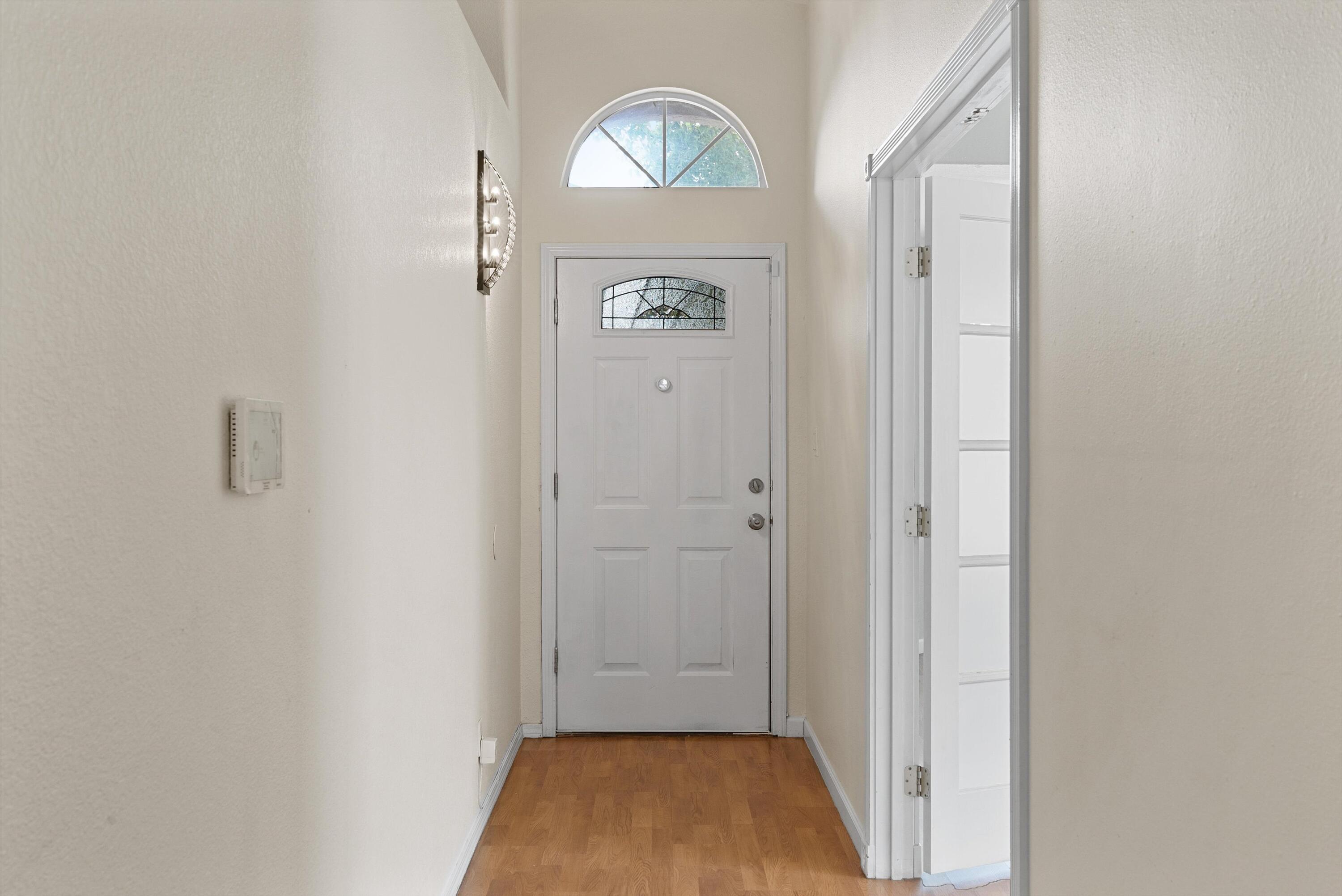 10300 Calle Maravilla Court NW