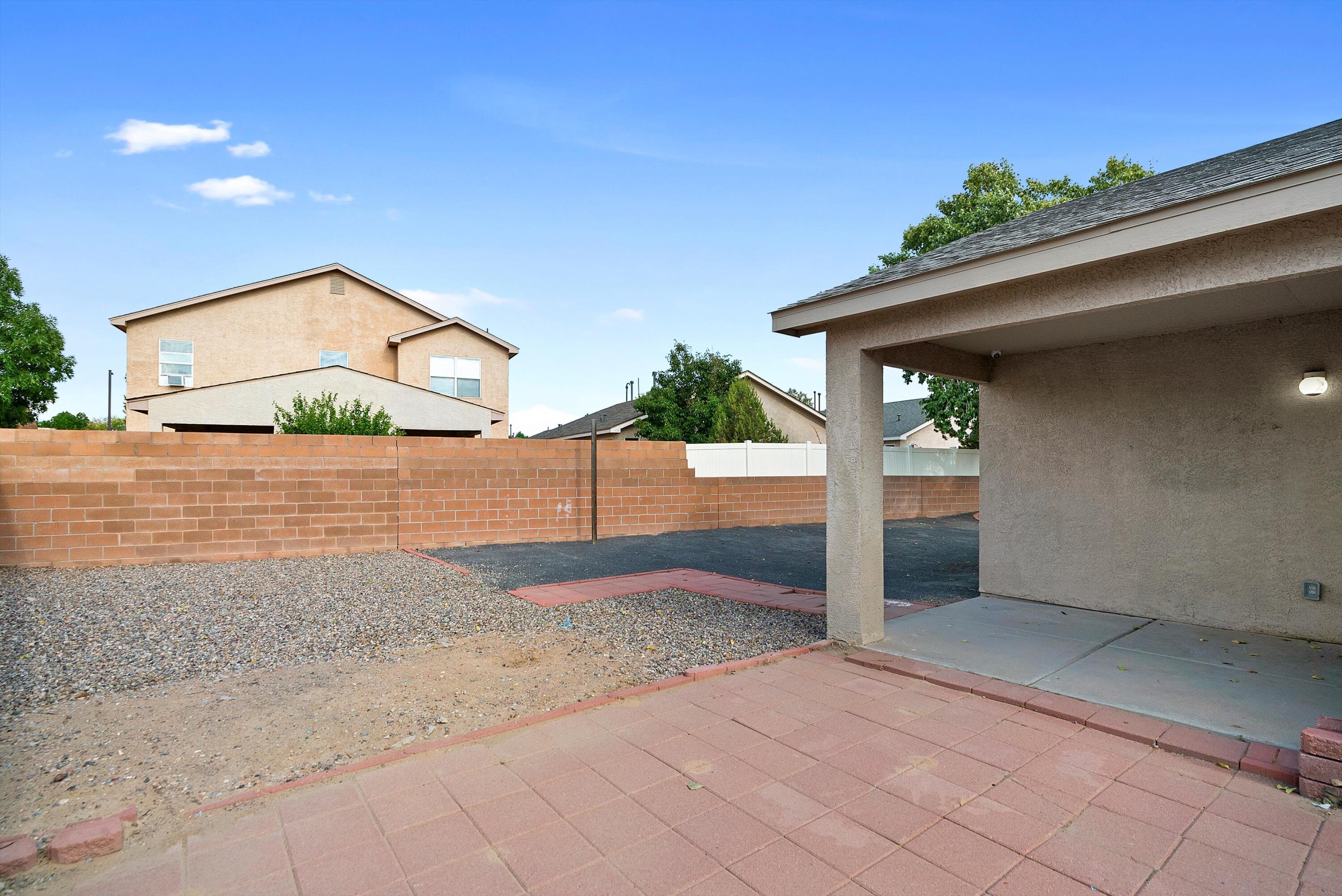 10300 Calle Maravilla Court NW