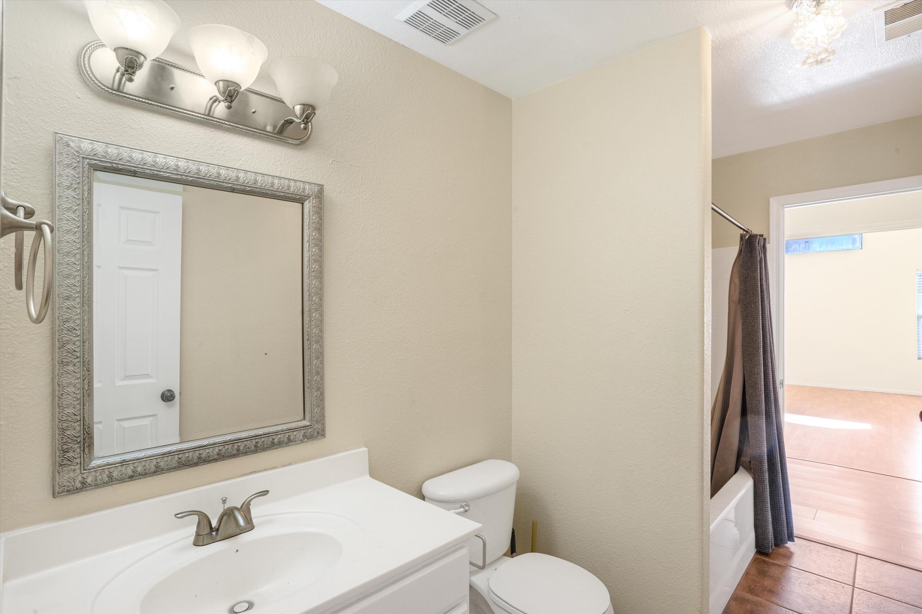 10300 Calle Maravilla Court NW