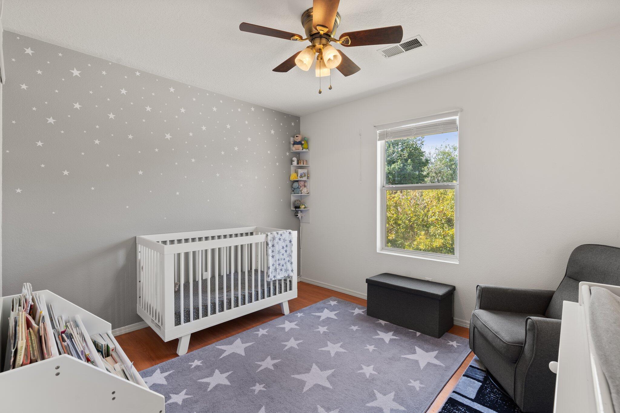 6615 Sonrisa Place NE