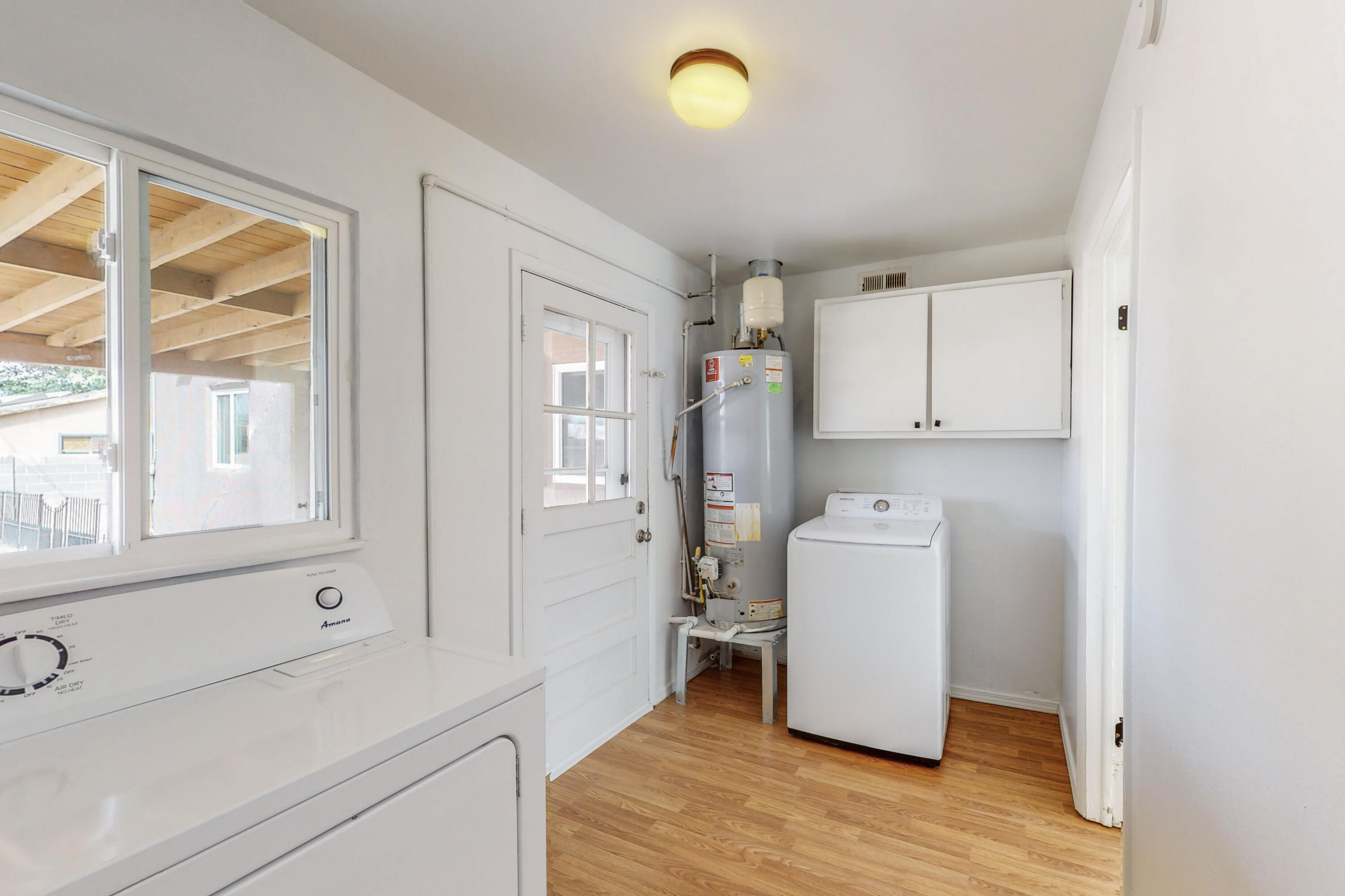 2205 Elizabeth Street NE