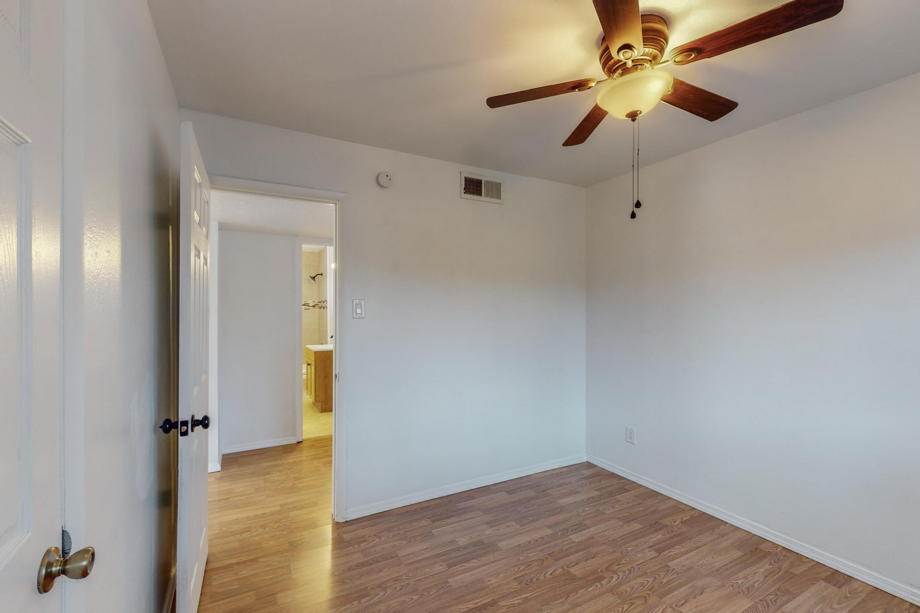 2205 Elizabeth Street NE