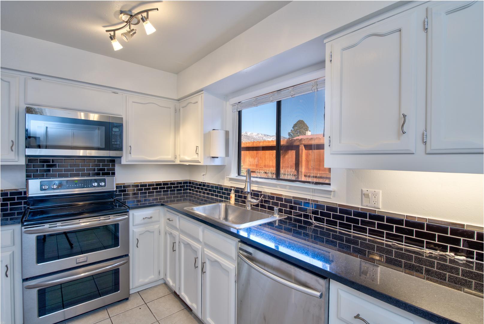 1101 Bernalillo Place