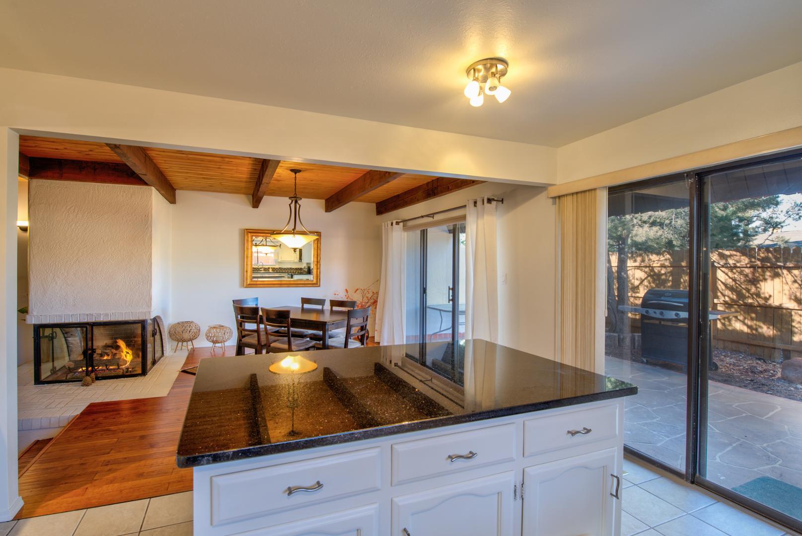 1101 Bernalillo Place