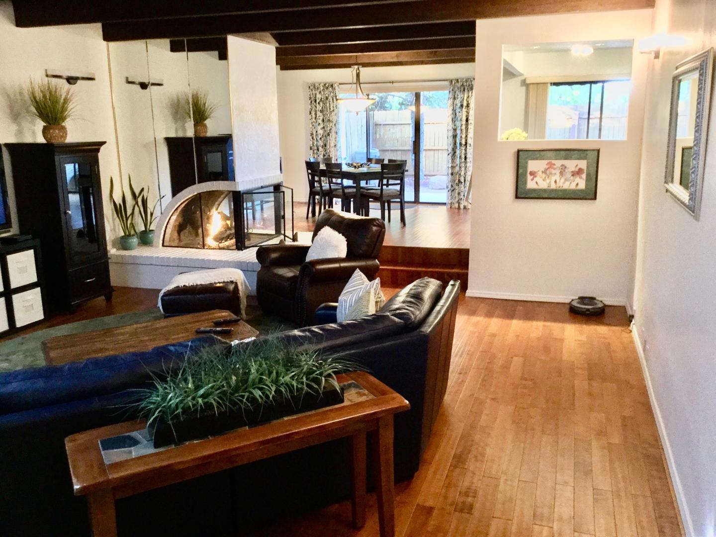 1101 Bernalillo Place