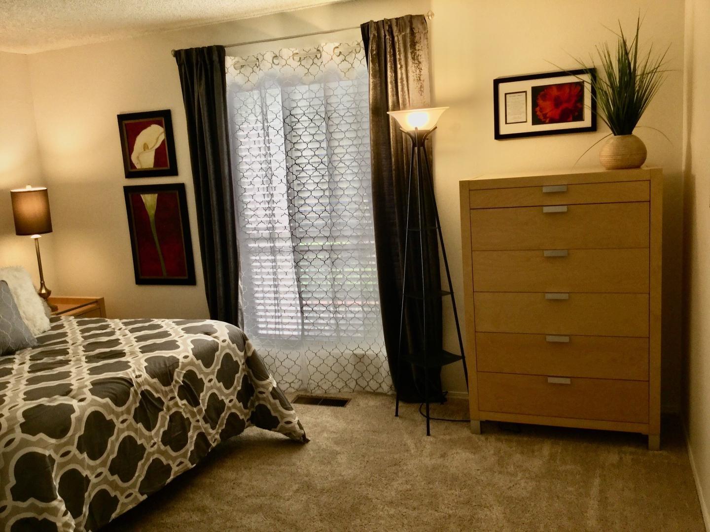 1101 Bernalillo Place