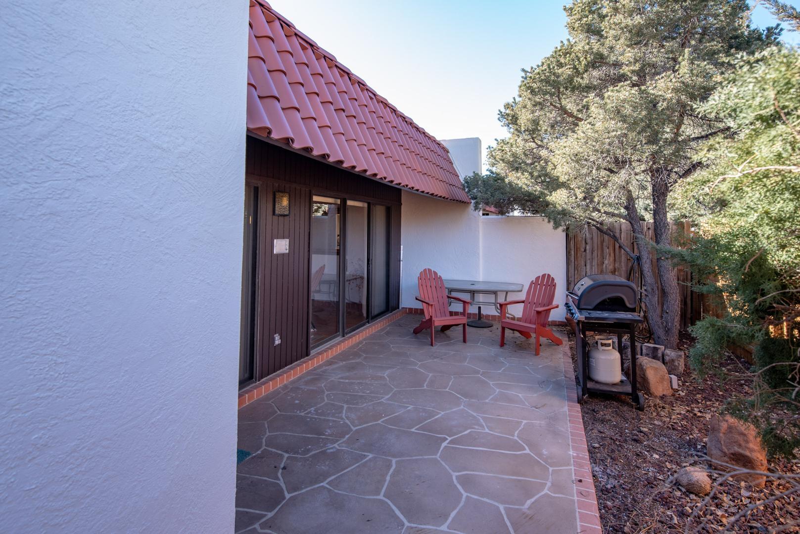 1101 Bernalillo Place