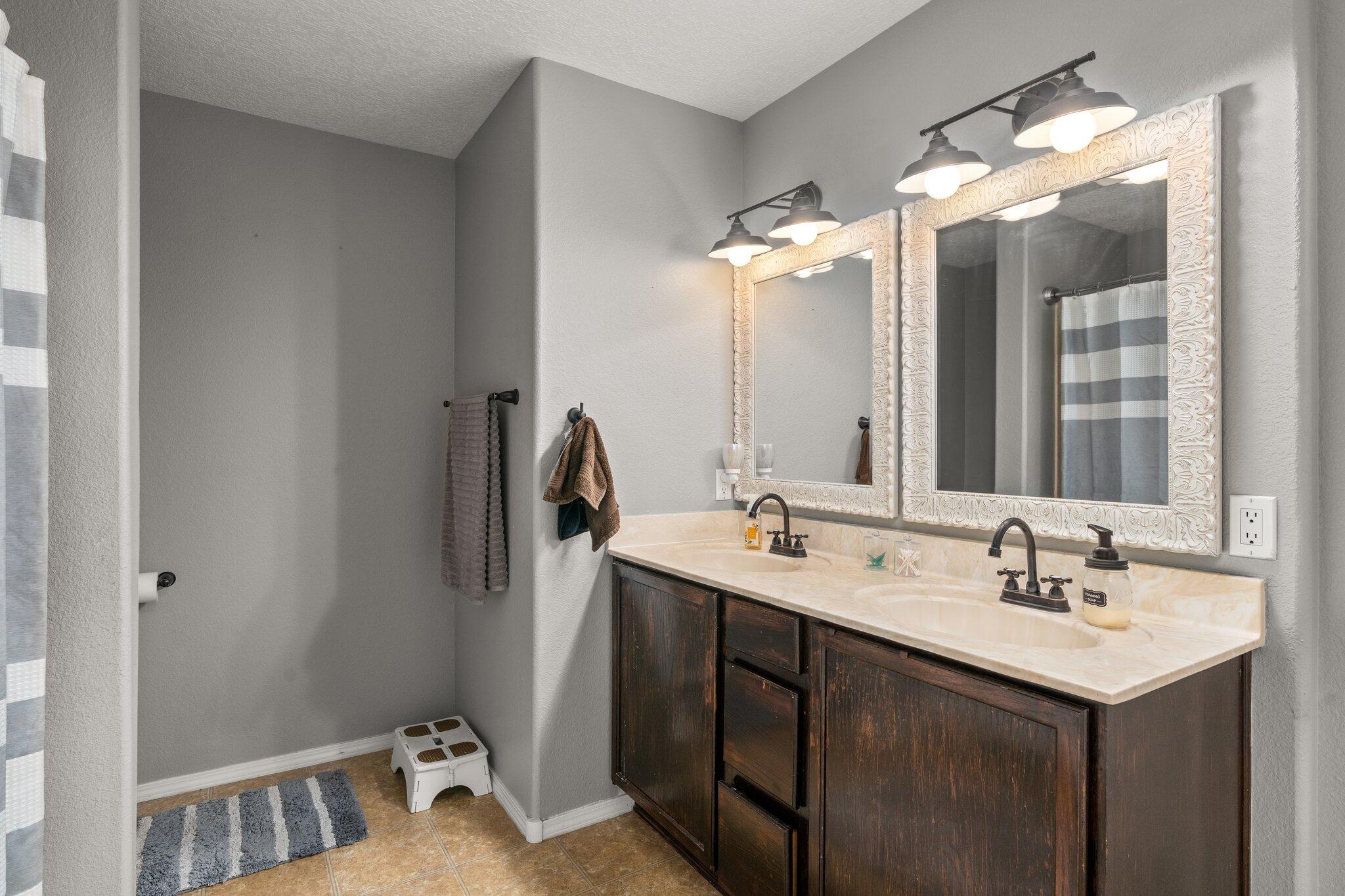 2919 Richardson Way SW