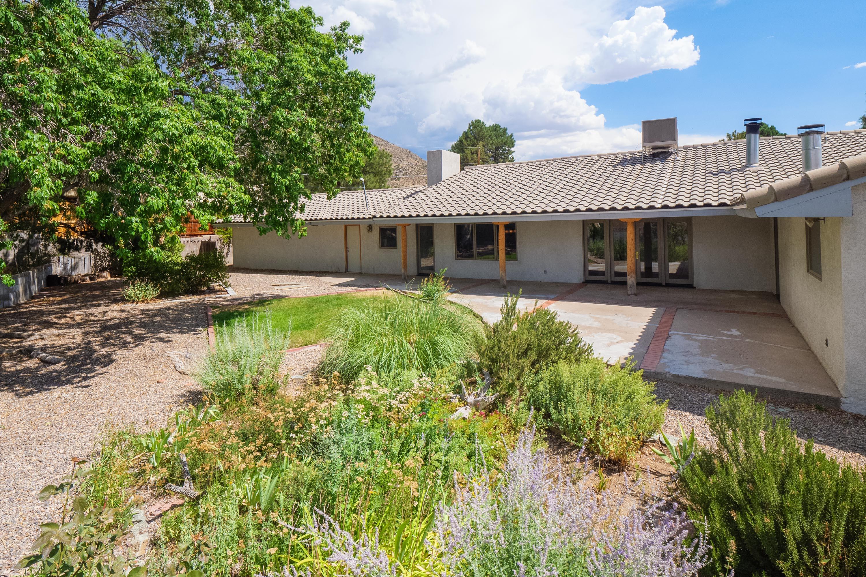 13101 Pinehurst Avenue NE