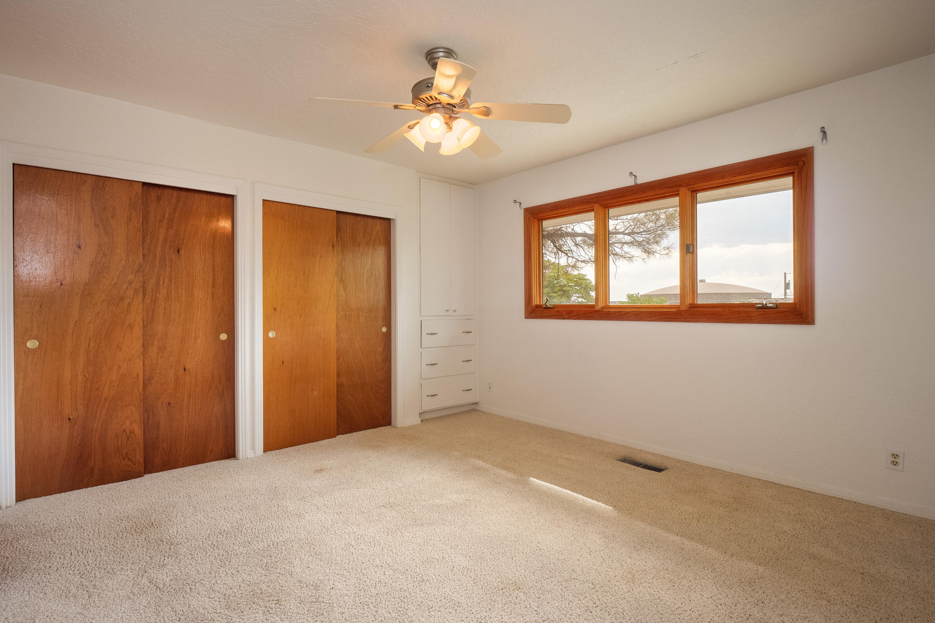 13101 Pinehurst Avenue NE