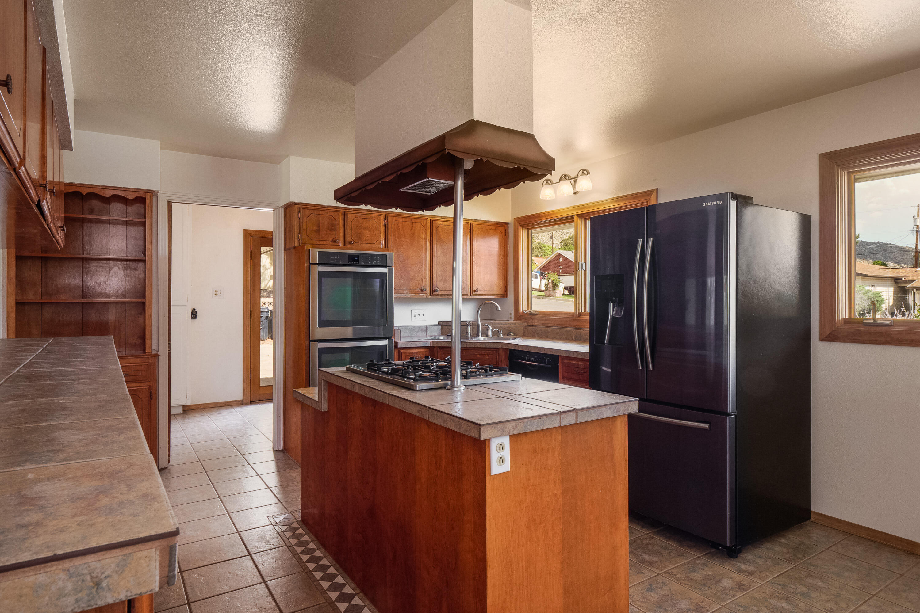 13101 Pinehurst Avenue NE