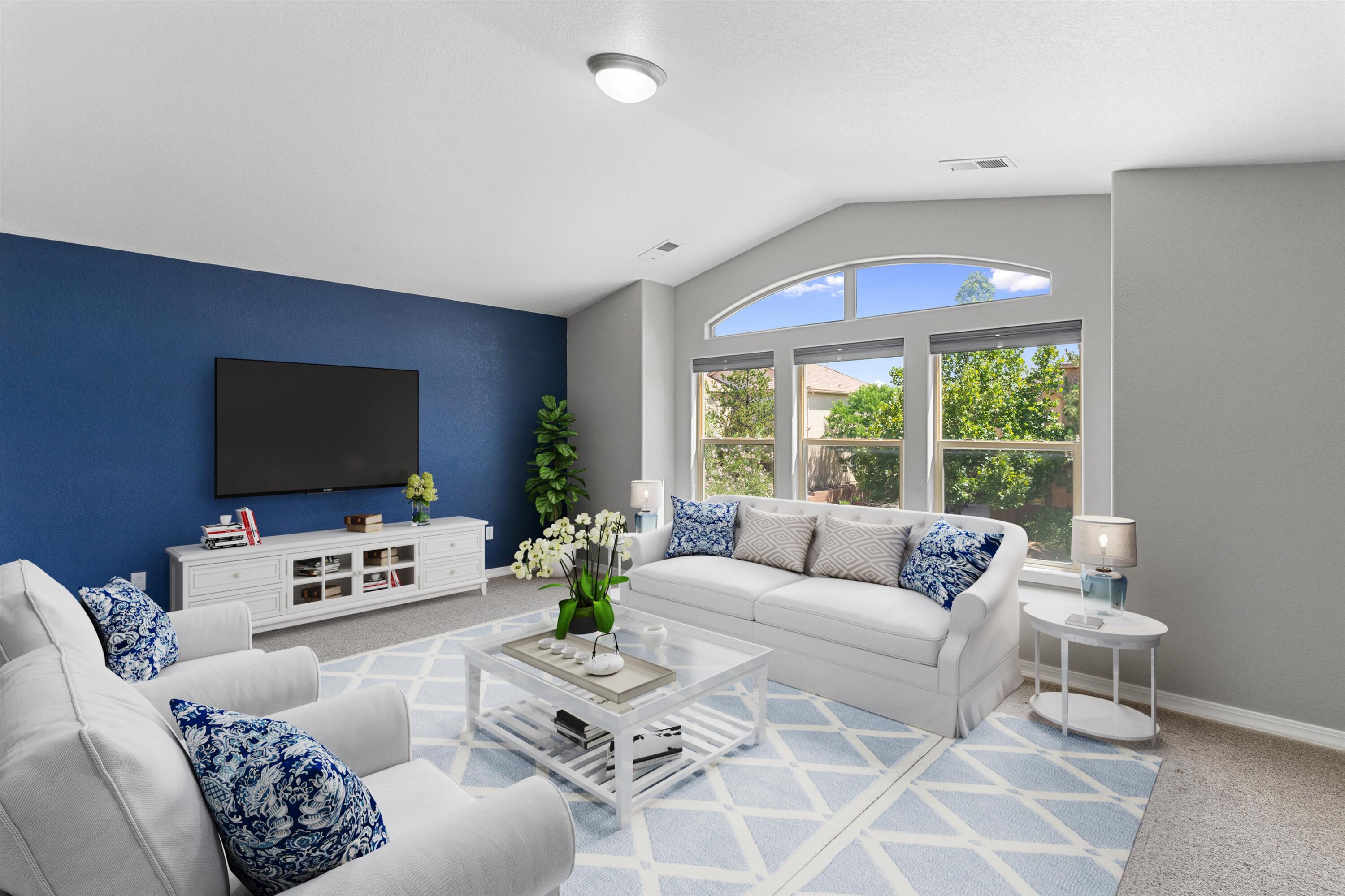 8815 Hampton Avenue NE