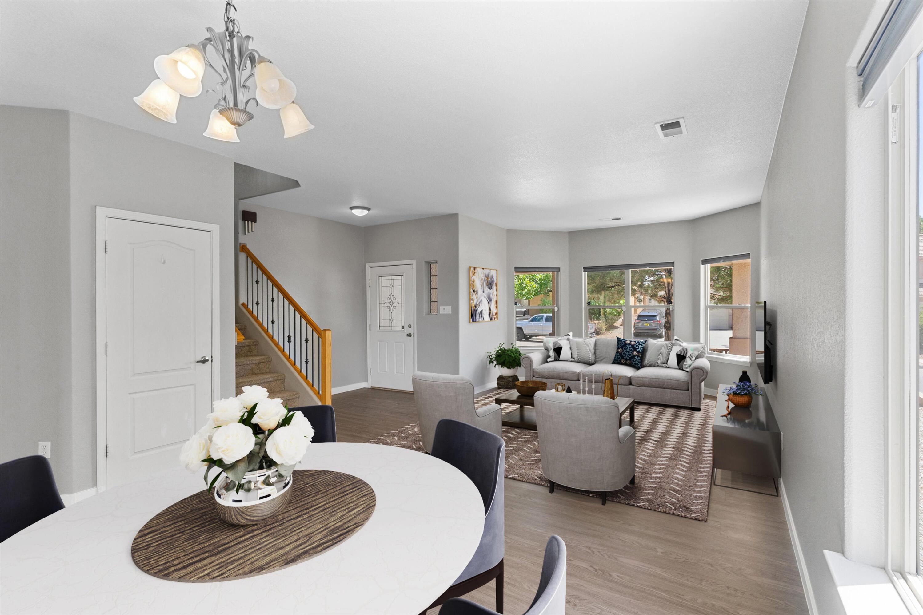 8815 Hampton Avenue NE