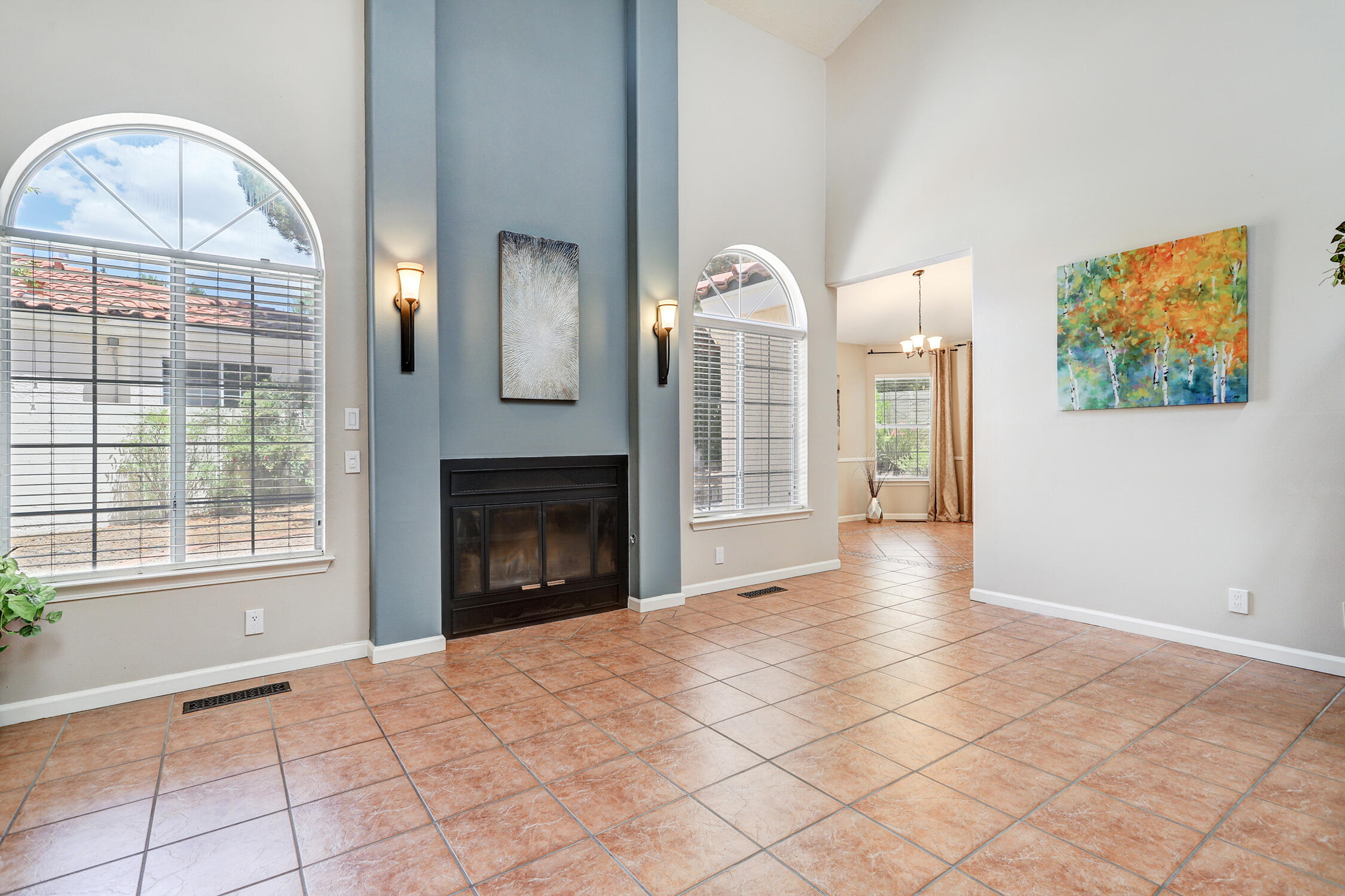 6100 Rosetree Place NE