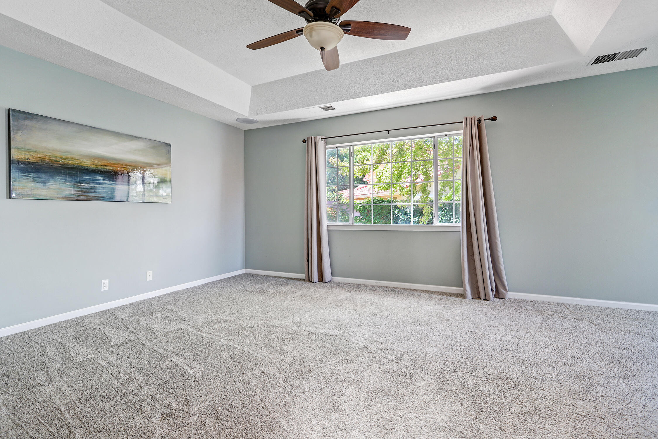 6100 Rosetree Place NE