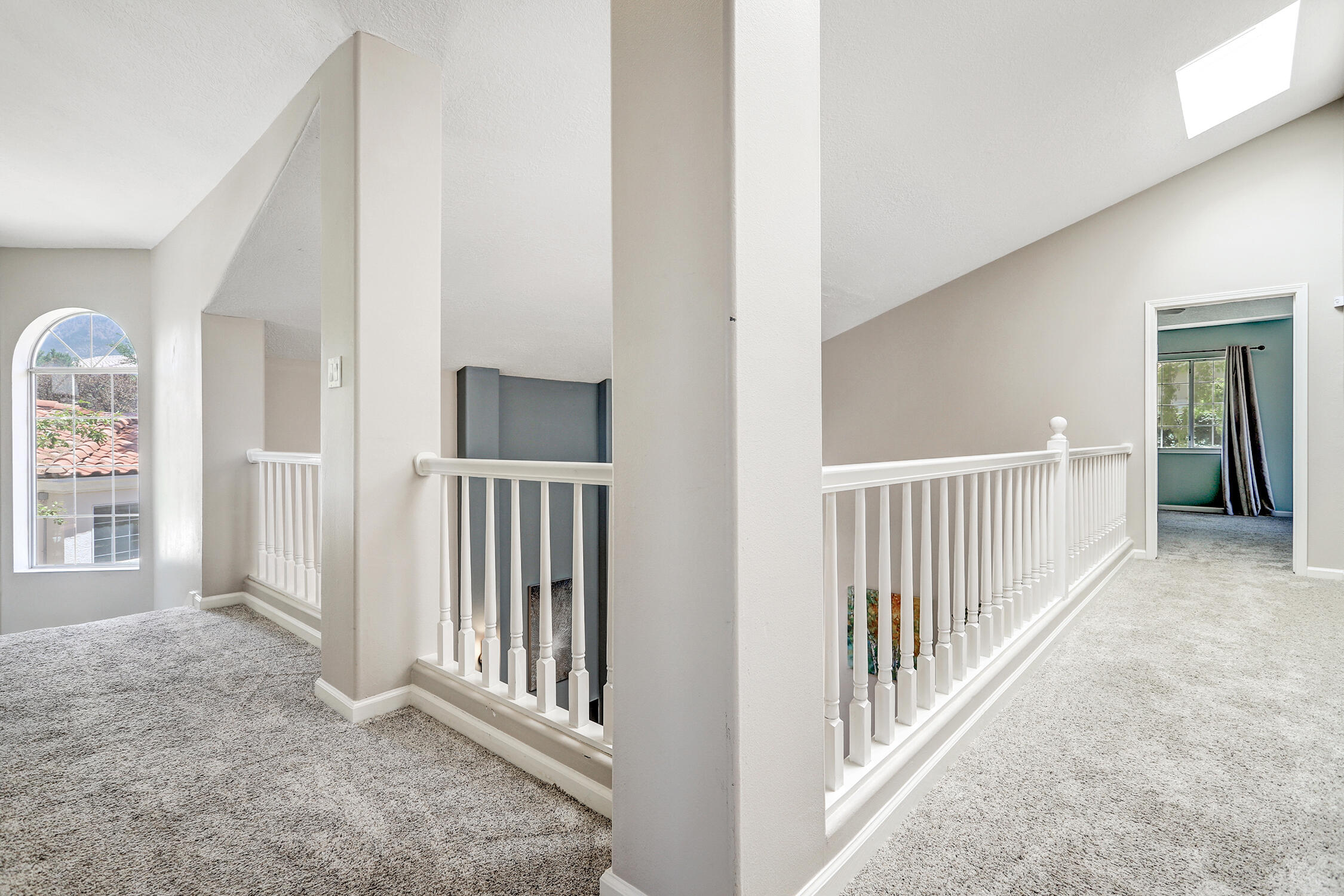 6100 Rosetree Place NE