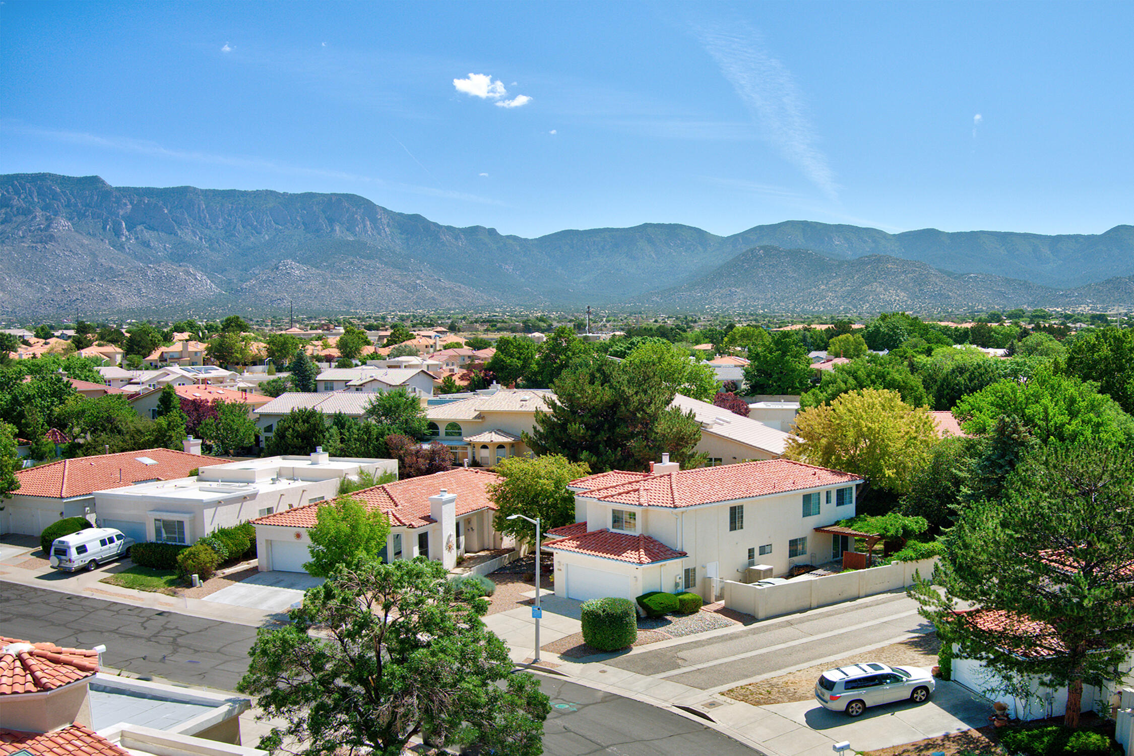 6100 Rosetree Place NE