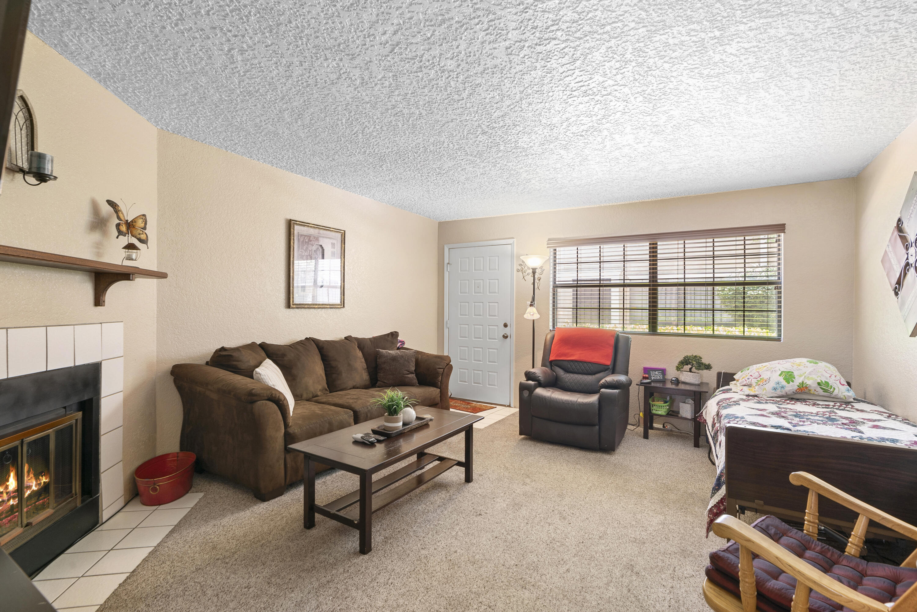 6041 Sequoia Road NW D9