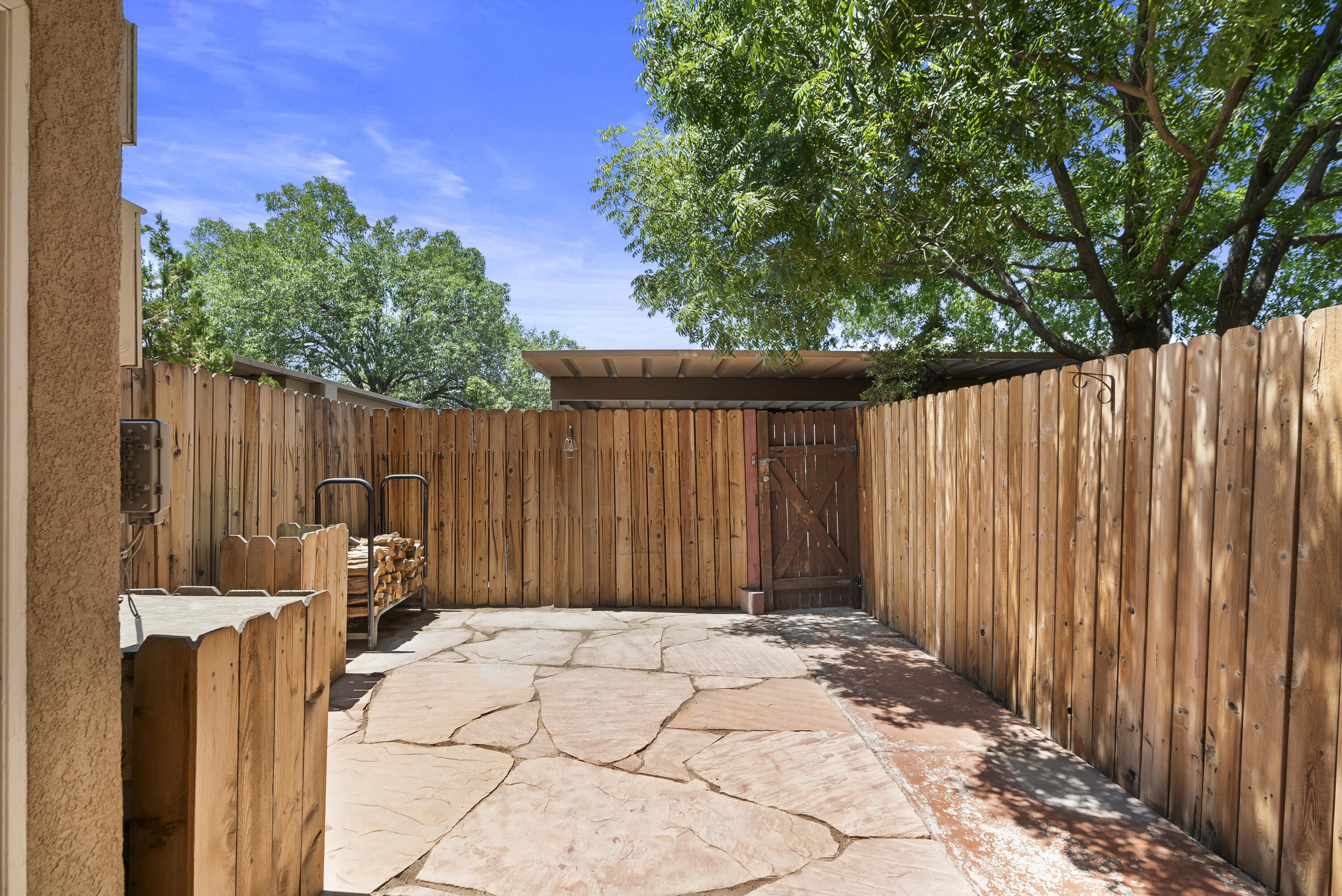6041 Sequoia Road NW D9