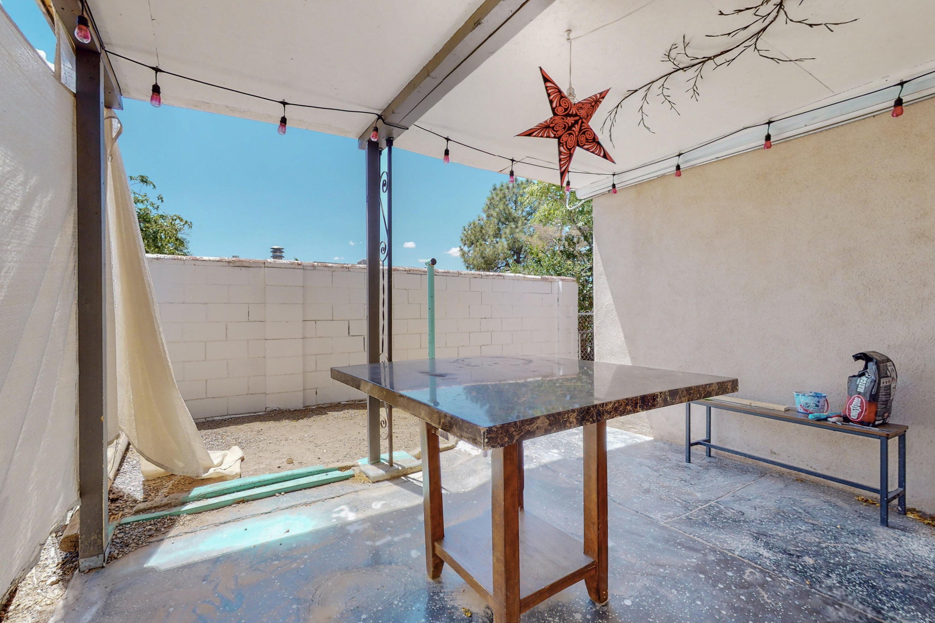 516 Rhode Island Street SE