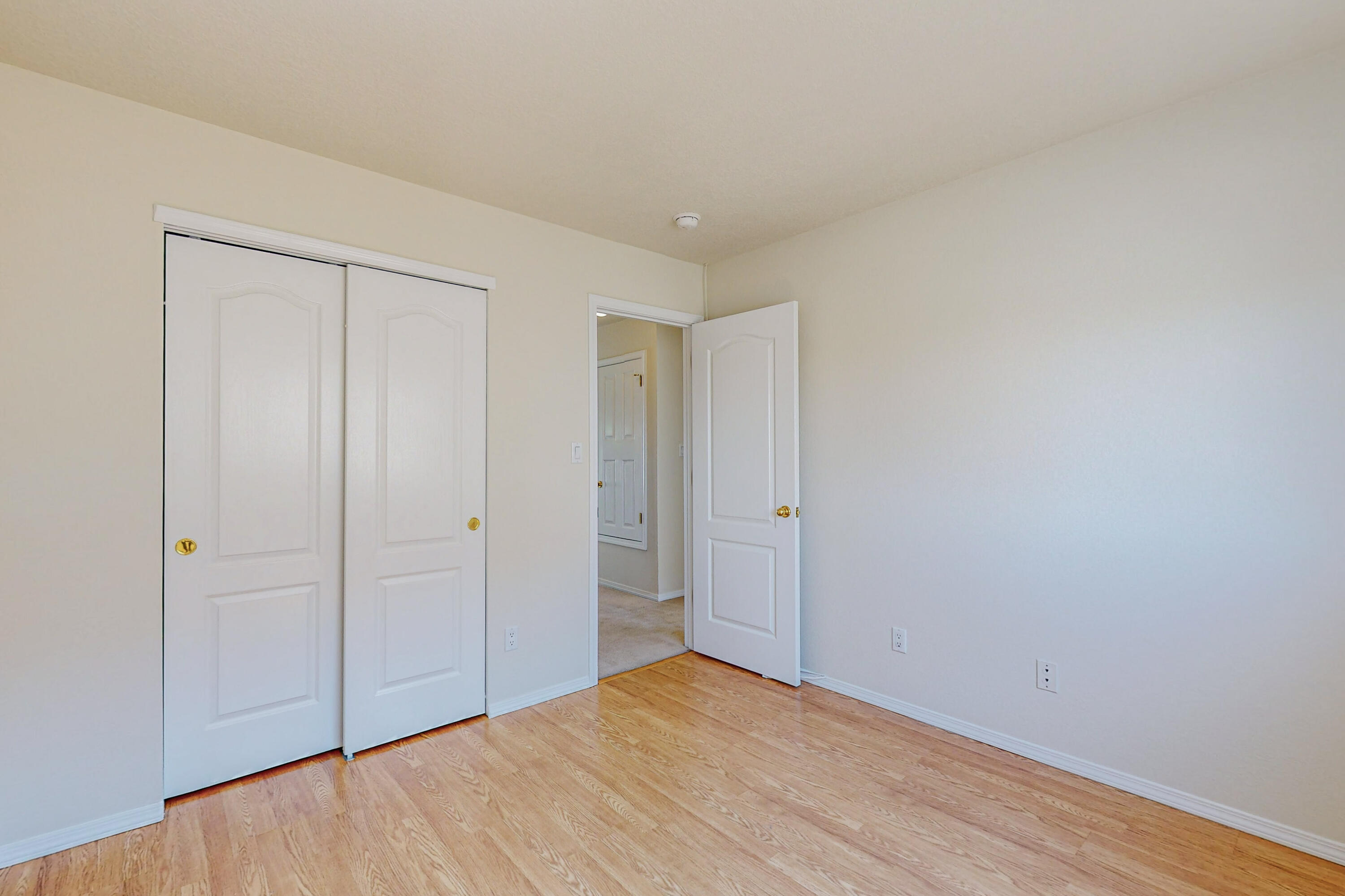 2131 Altura Azul Lane NE