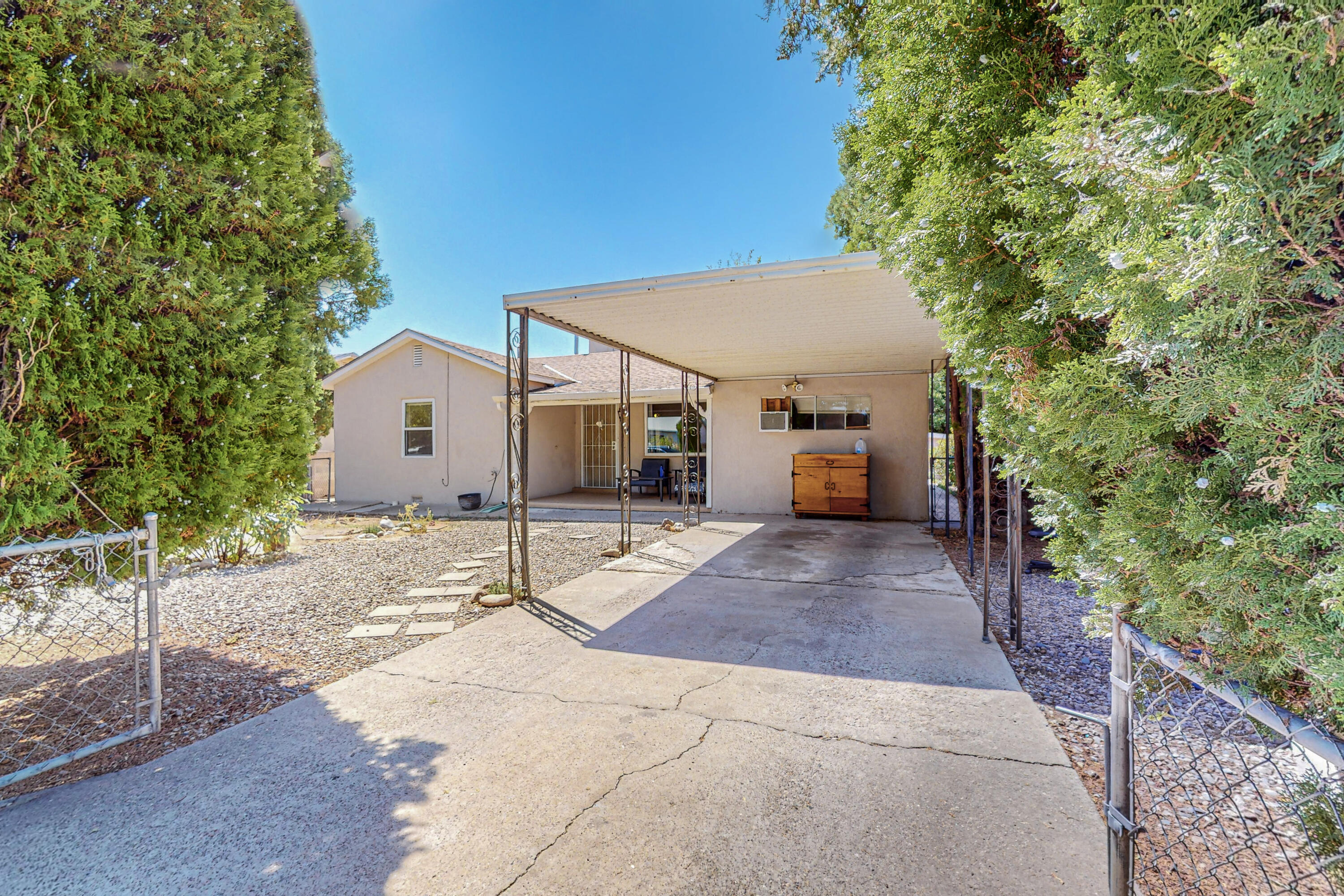 2436 Pueblo Bonito Court NW