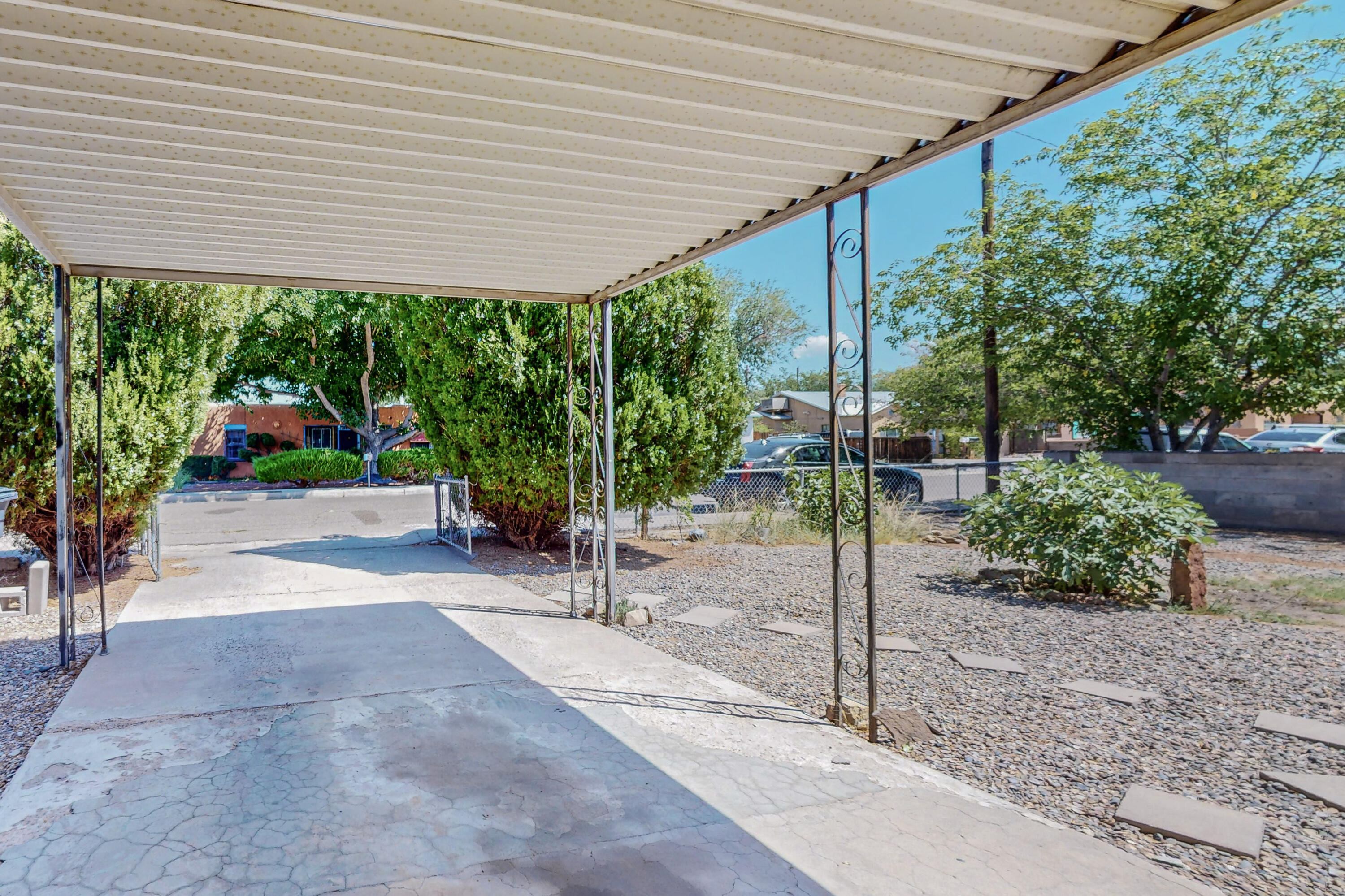 2436 Pueblo Bonito Court NW