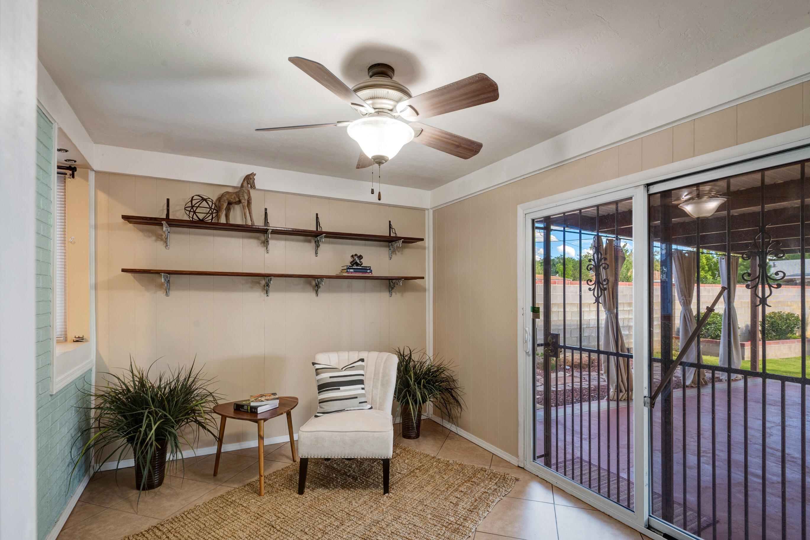 7510 Euclid Avenue NE